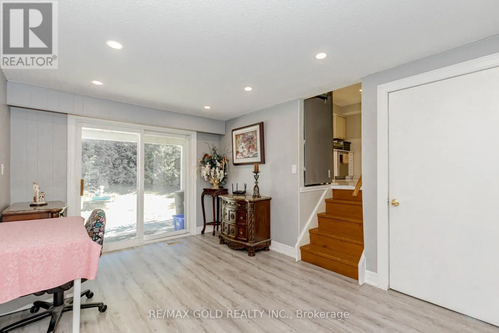 9109 WELLINGTON RD 50