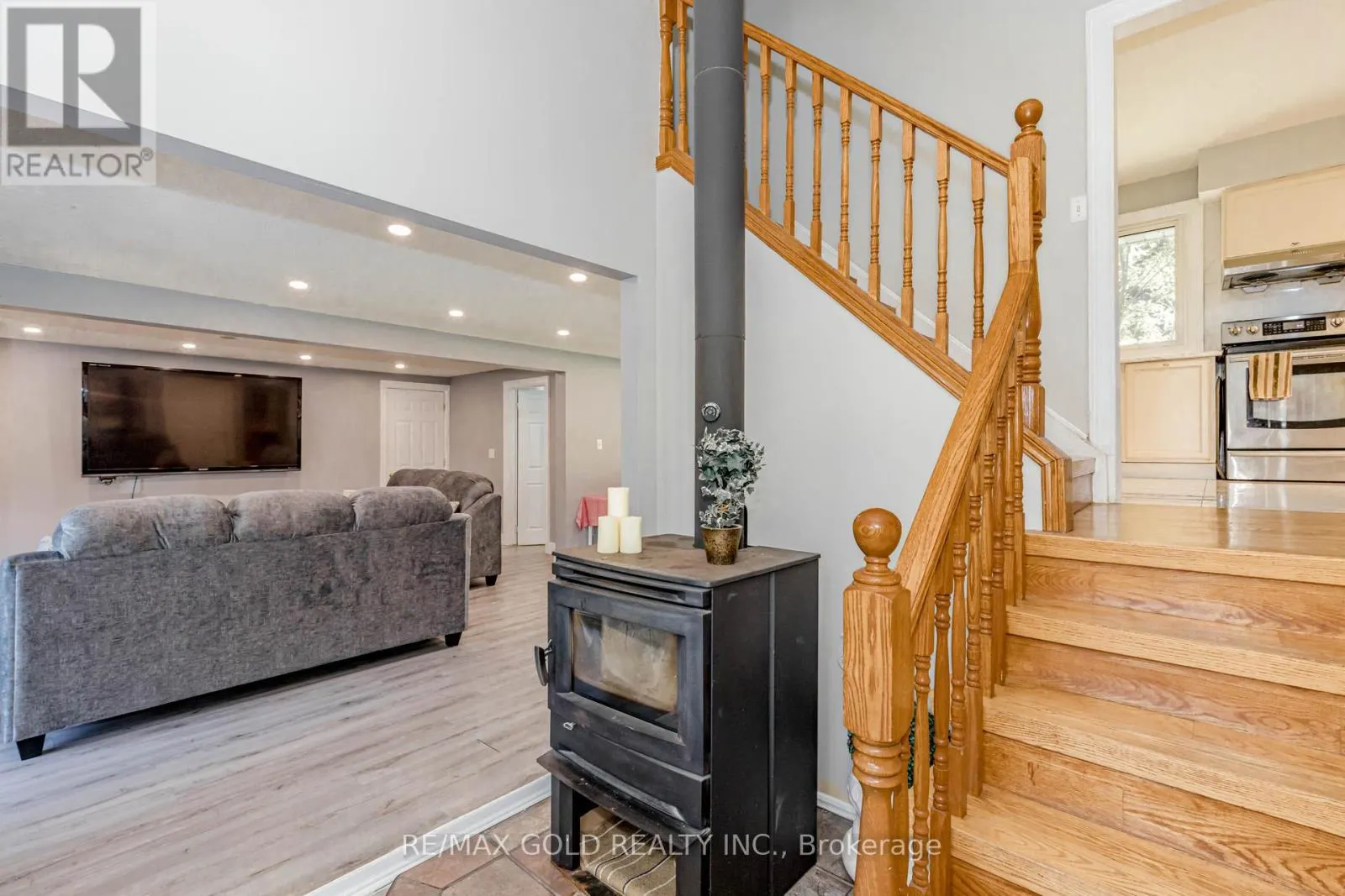 9109 WELLINGTON RD 50
