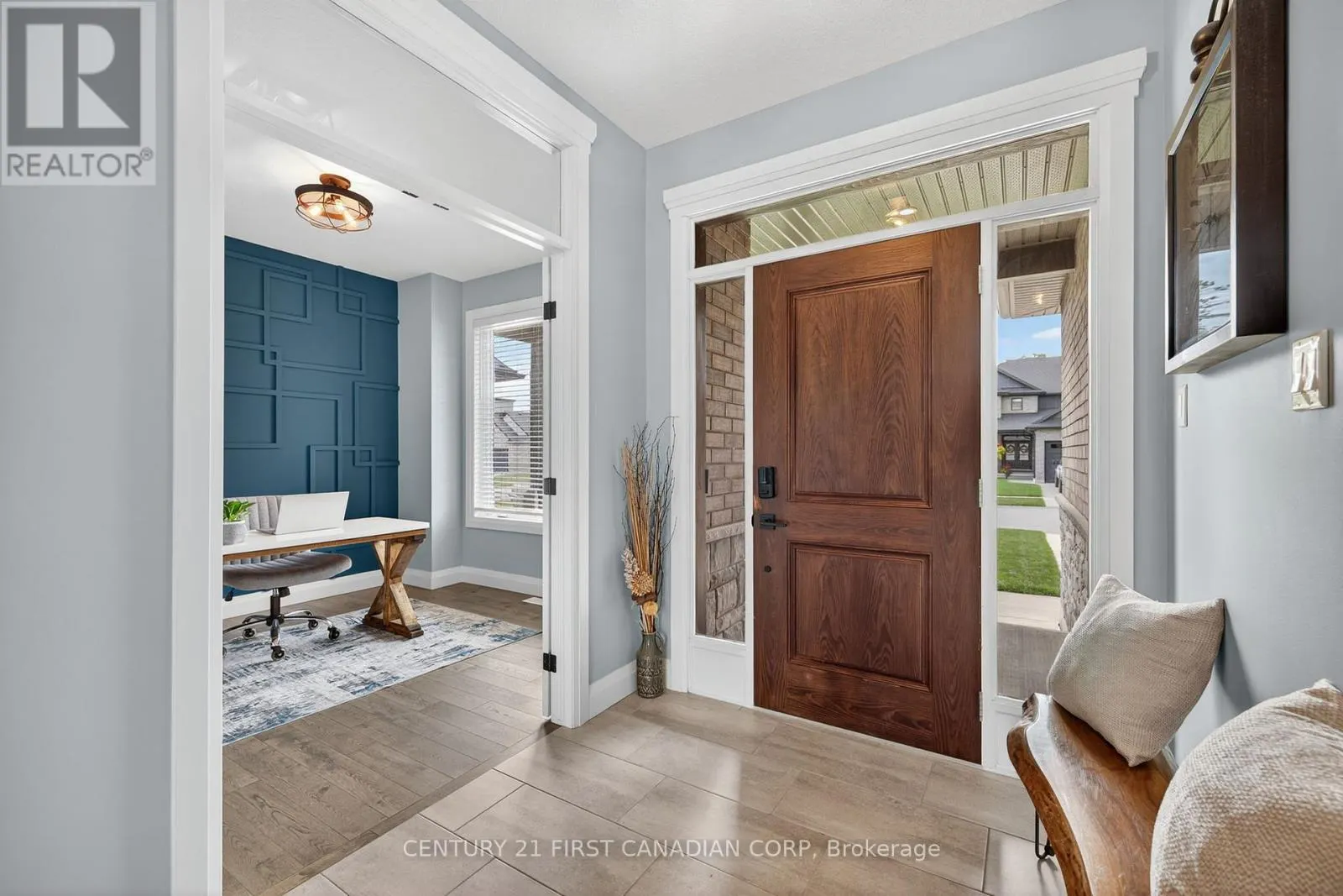 99 THAMES SPRINGS CRESCENT