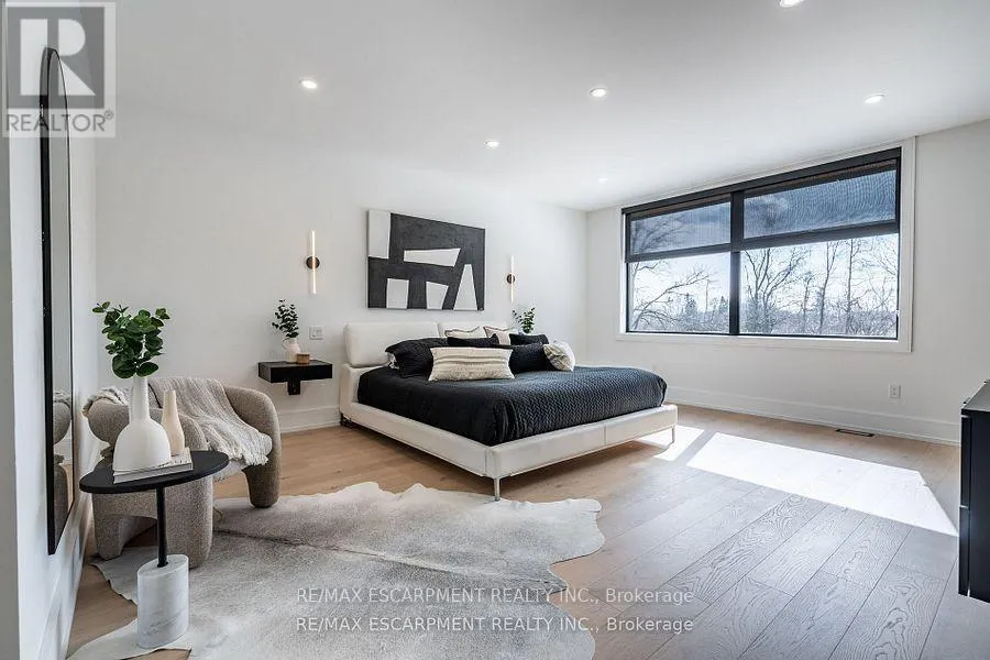 86 VALLEYVIEW DRIVE