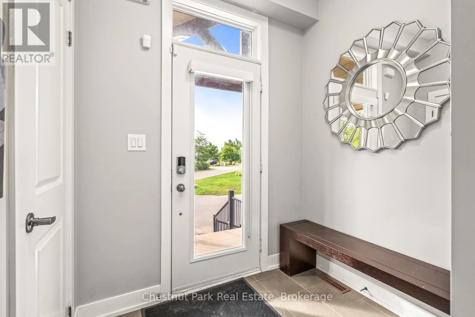 65 ROCKMOUNT CRESCENT