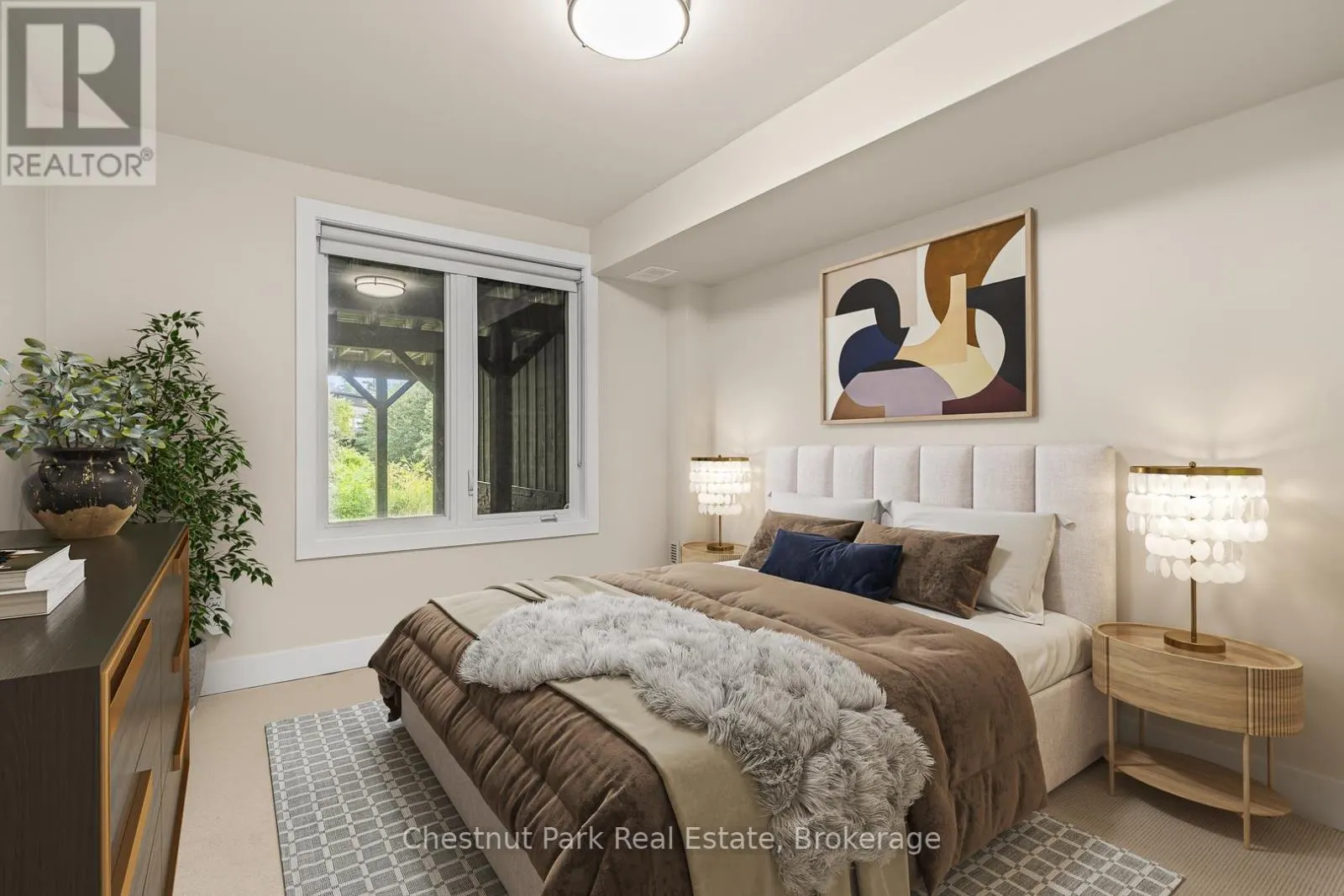 65 ROCKMOUNT CRESCENT