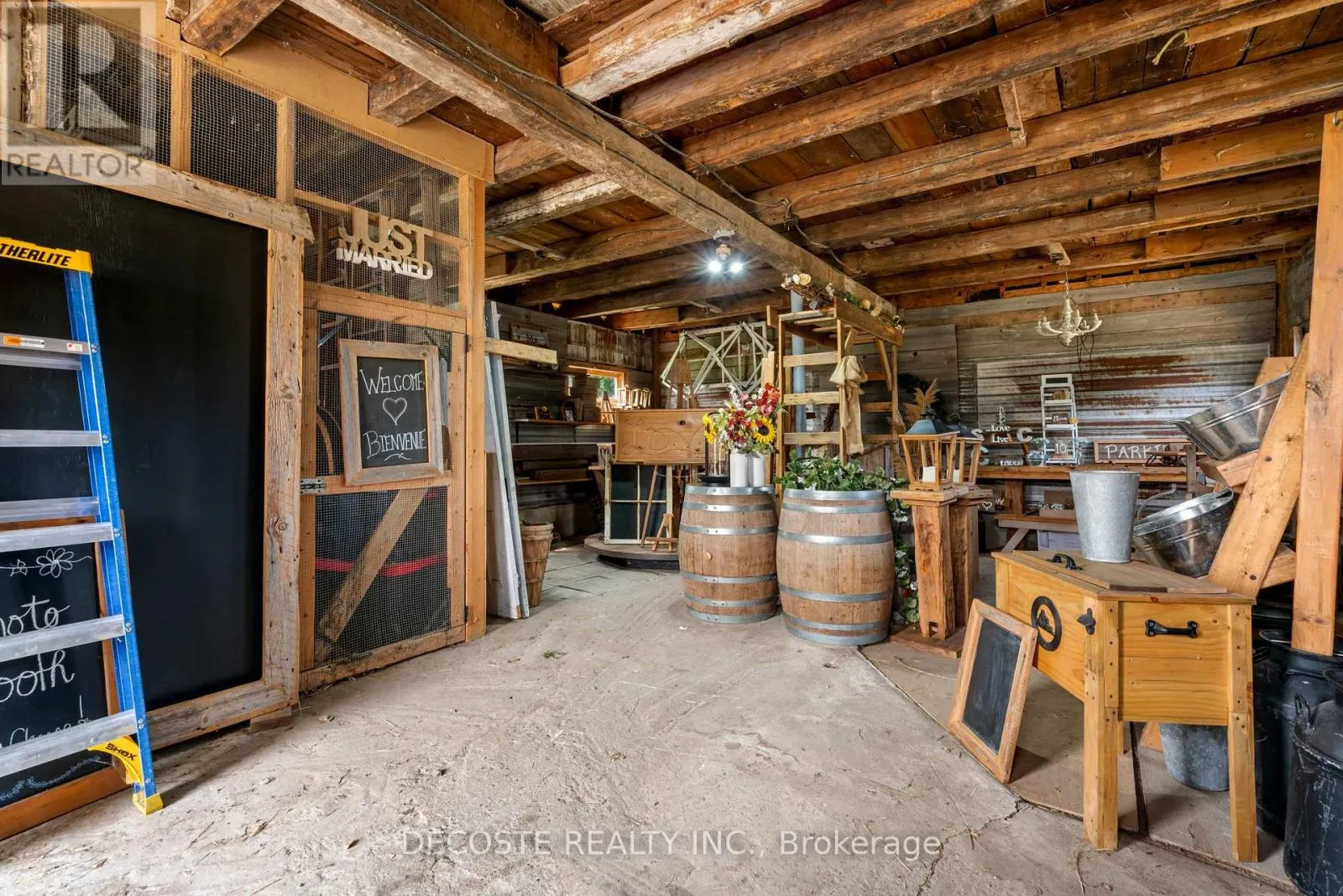 21695 LAGGAN-GLENELG ROAD