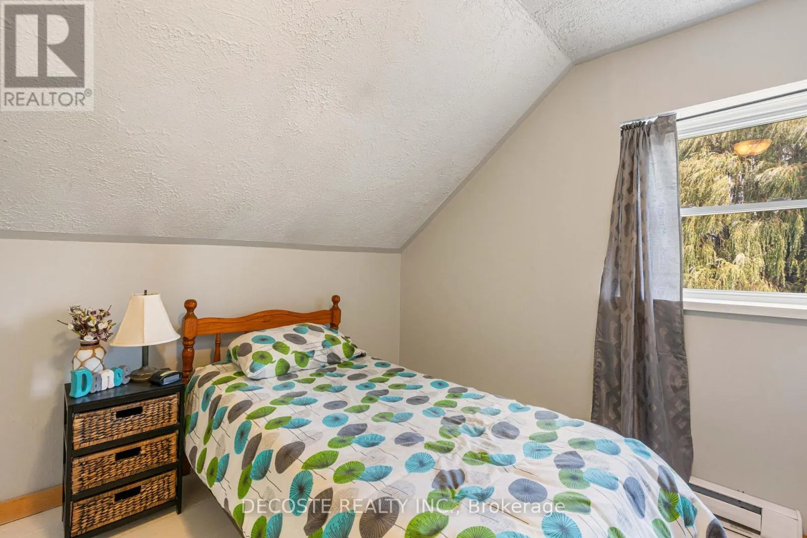 21695 LAGGAN-GLENELG ROAD
