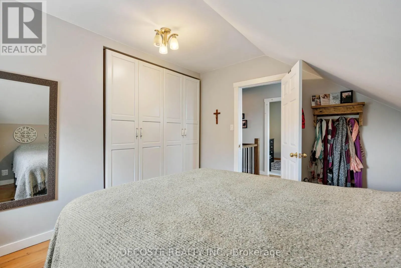 21695 LAGGAN-GLENELG ROAD