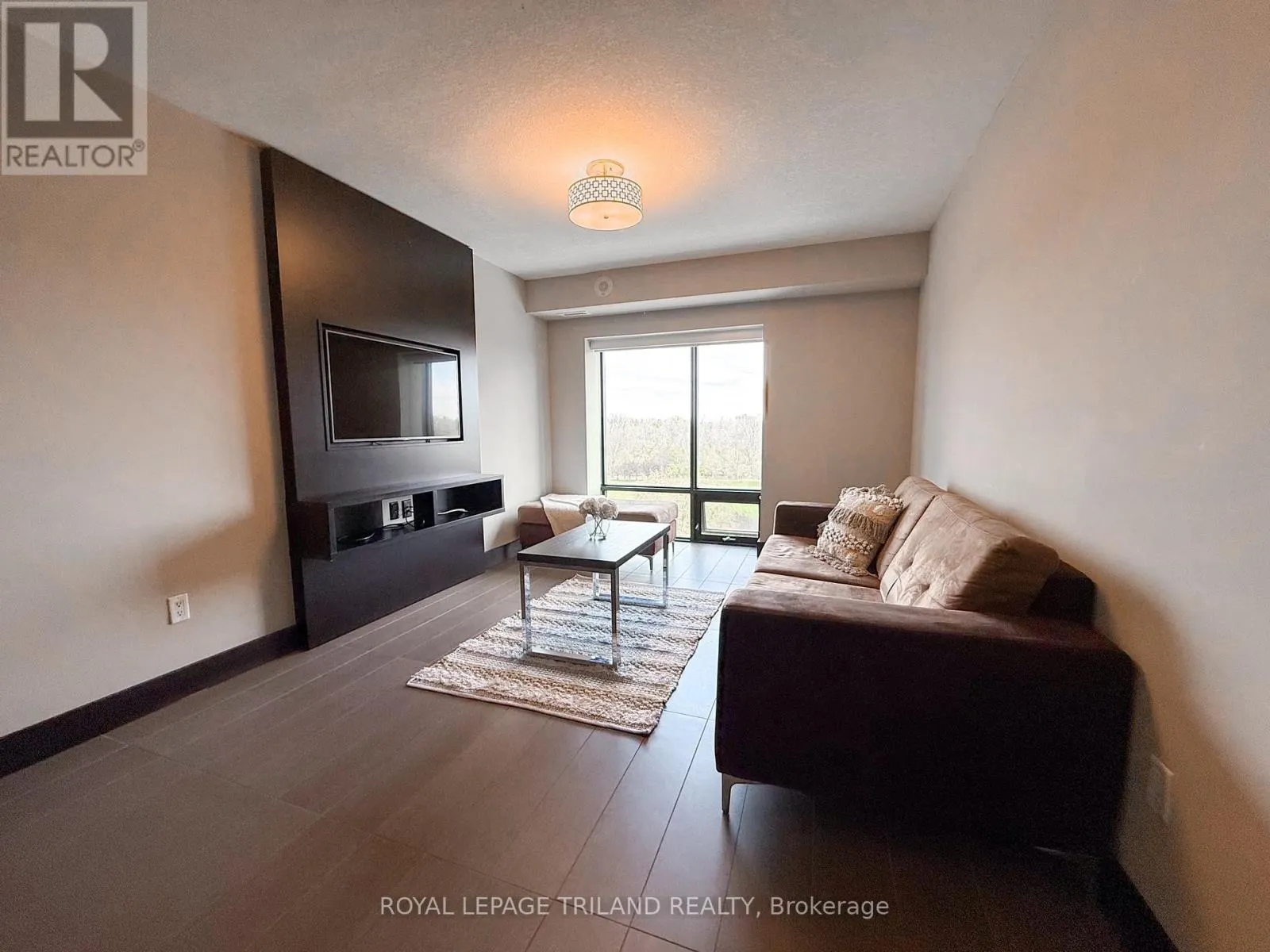 806 - 1235 RICHMOND STREET, #806