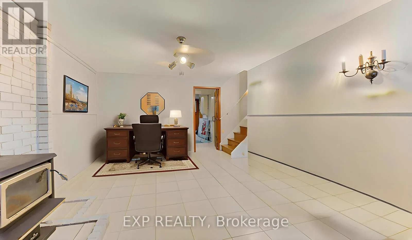 47 HILLCREST LANE