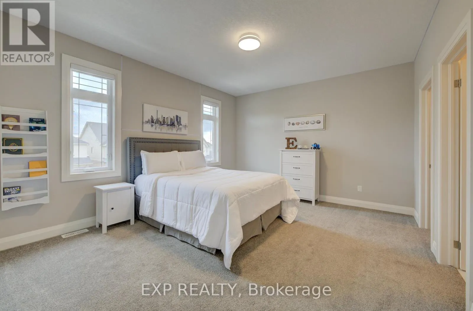 11 DEER CREEK STREET