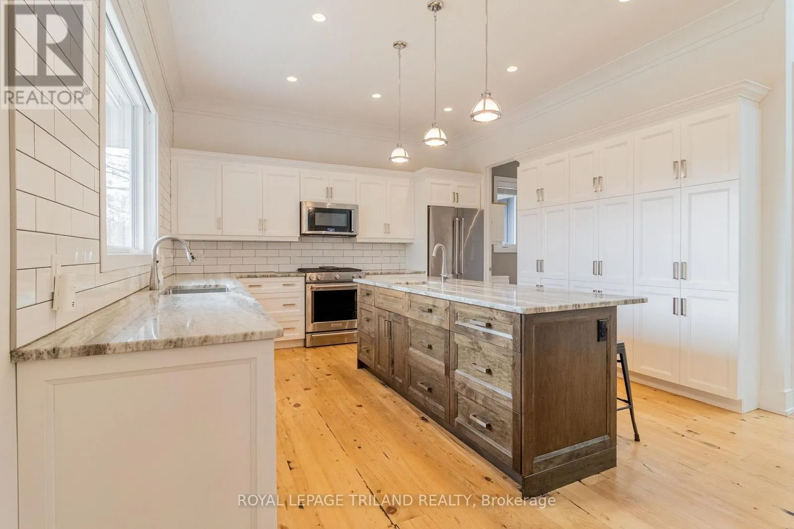 10099 JENNISON CRESCENT