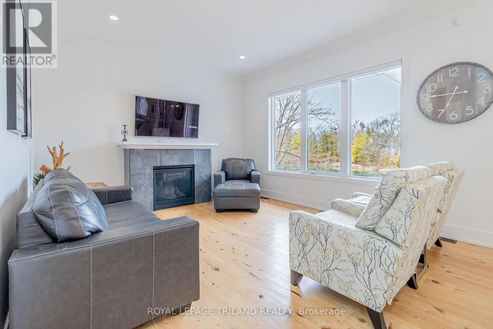 10099 JENNISON CRESCENT