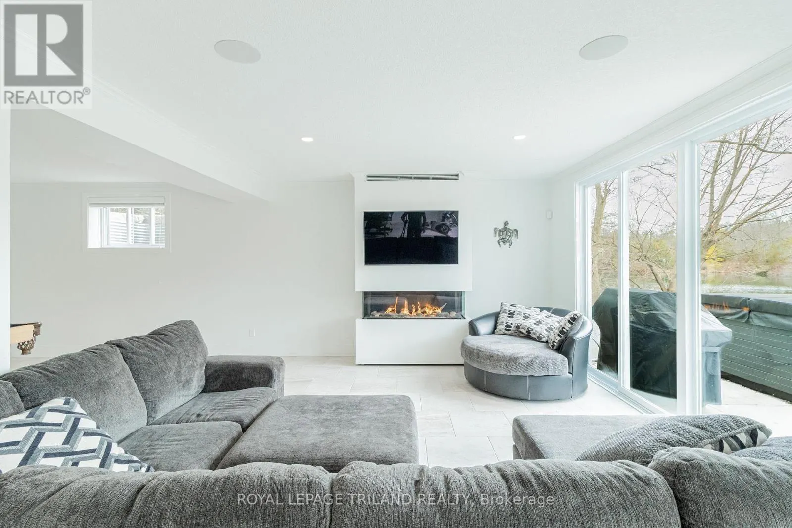 10099 JENNISON CRESCENT