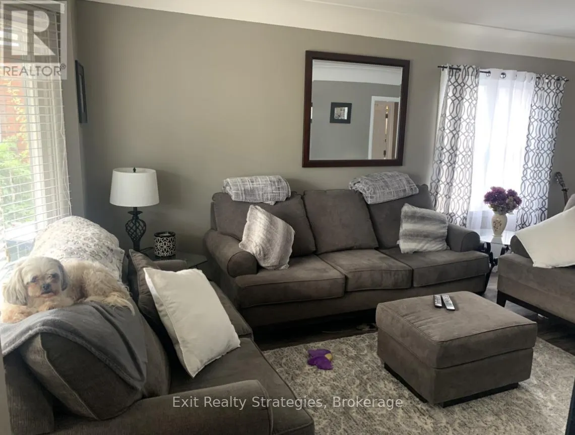 65 TUXEDO AVENUE N