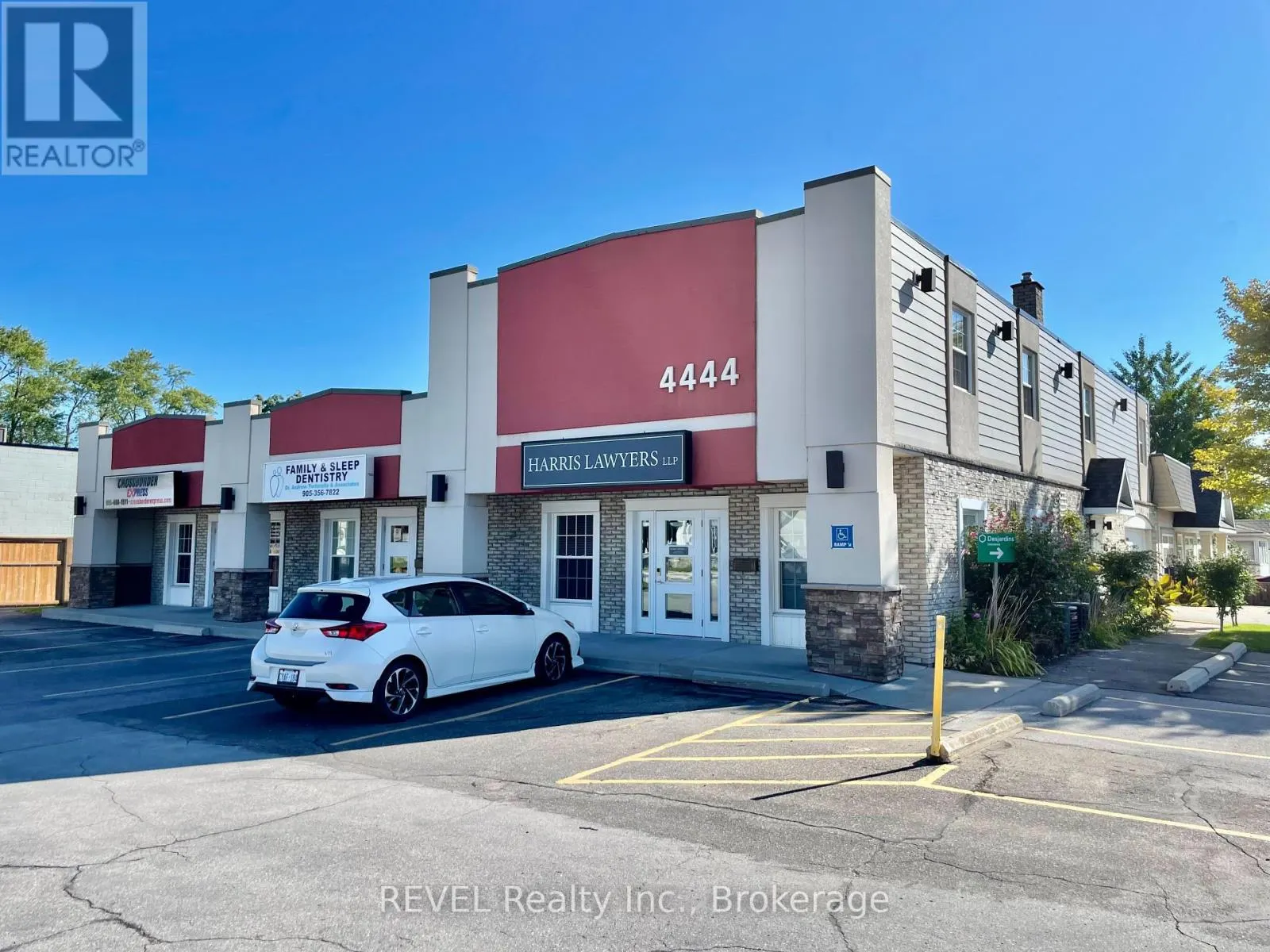 A - 4444 DRUMMOND ROAD, #A