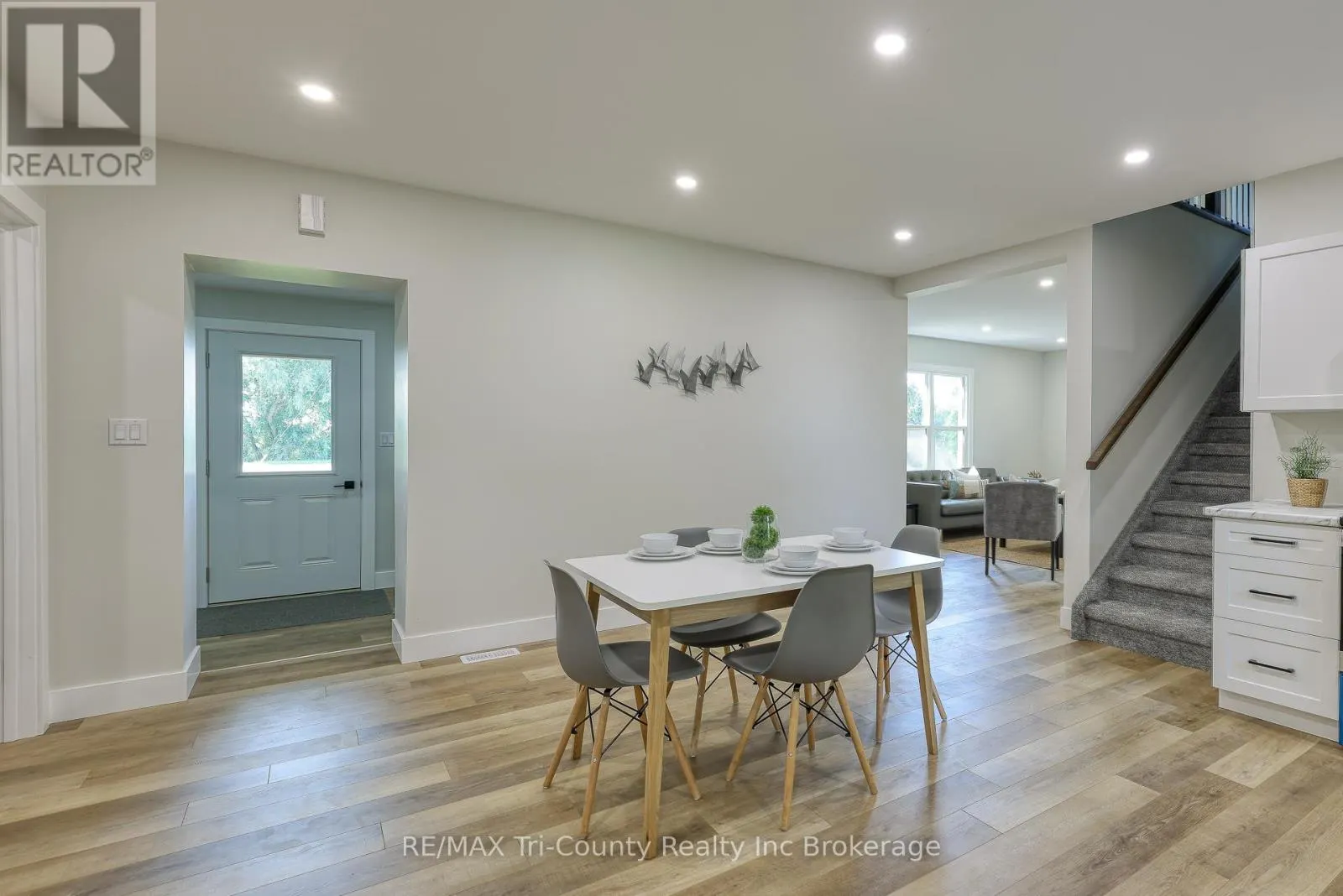 175 MCDOWELL ROAD W