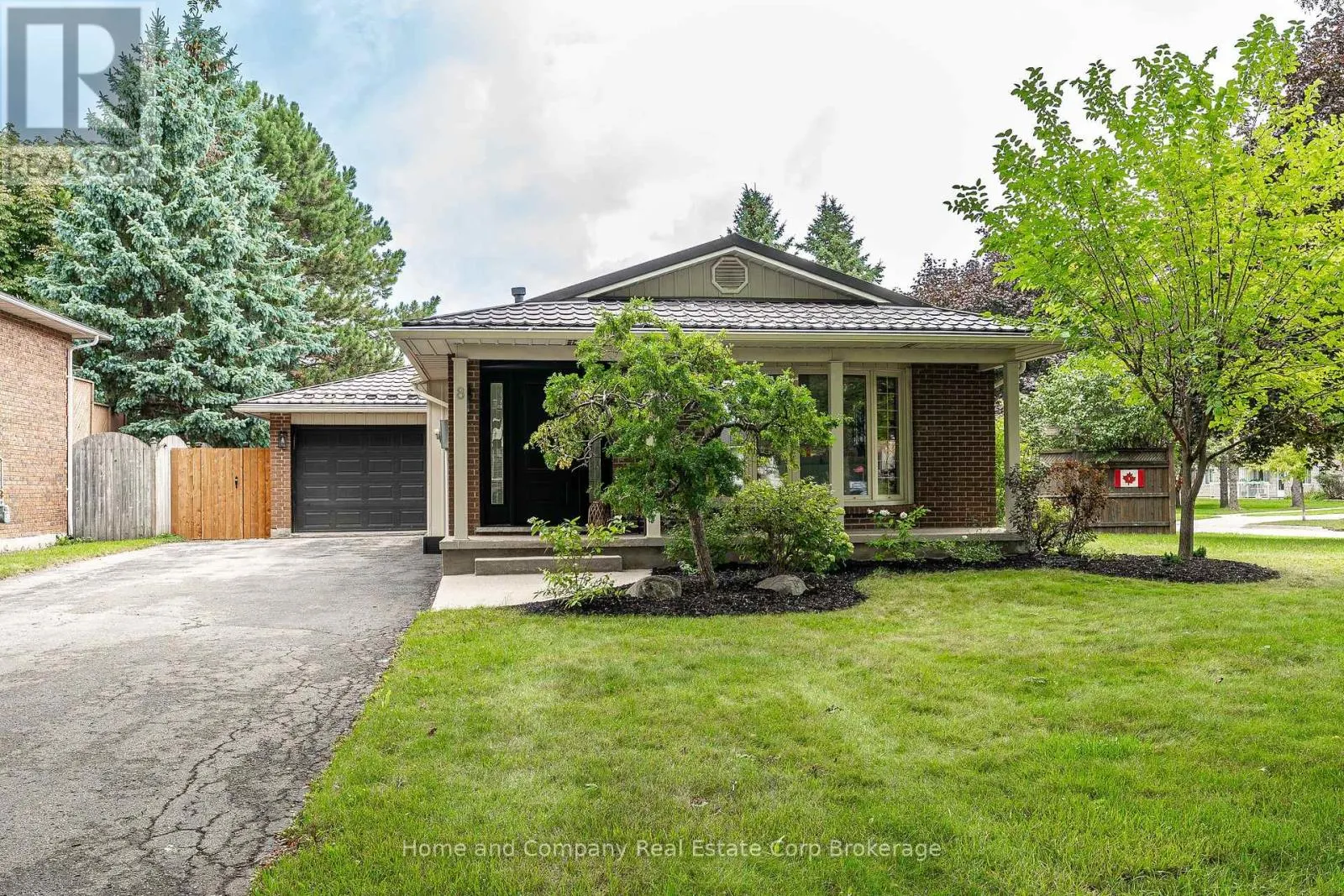 8 MURRAY HILL ROAD