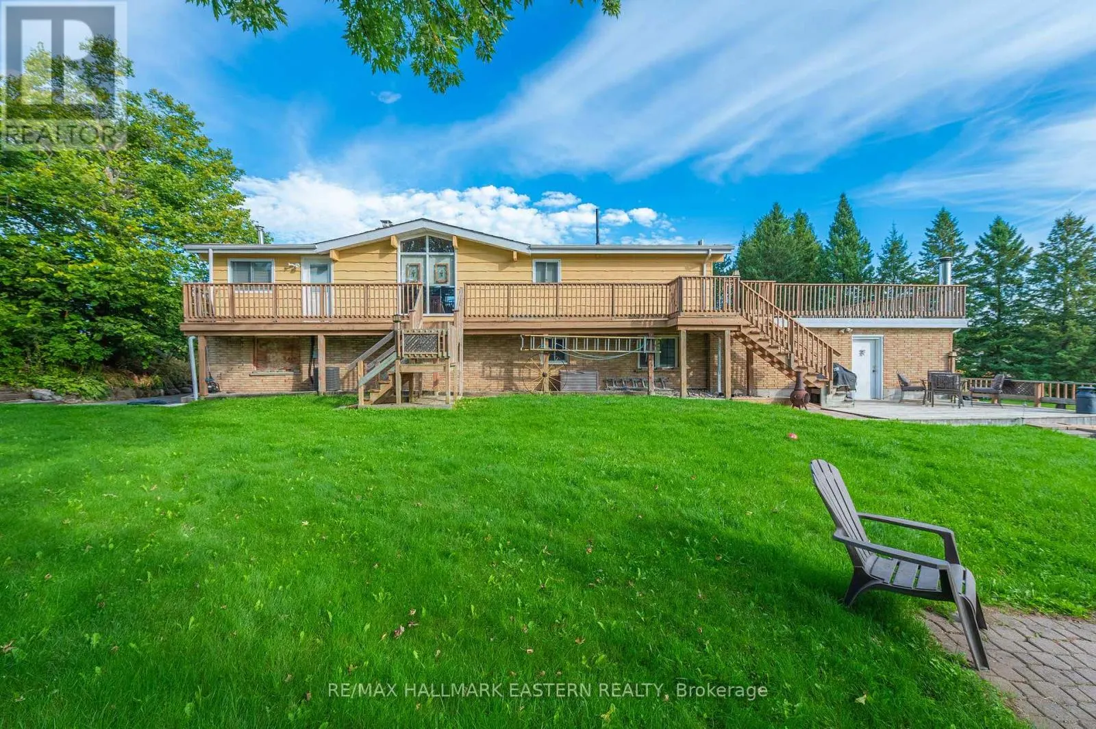 137 GRANDVIEW DRIVE