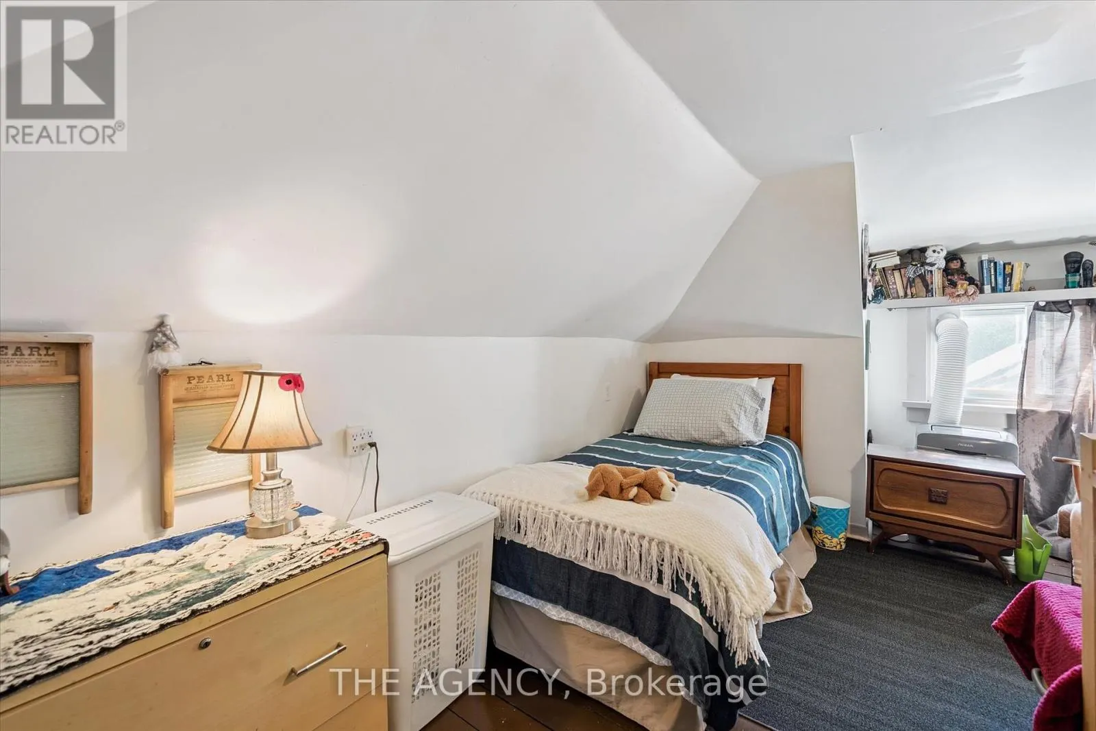 31 BRUNEL ROAD