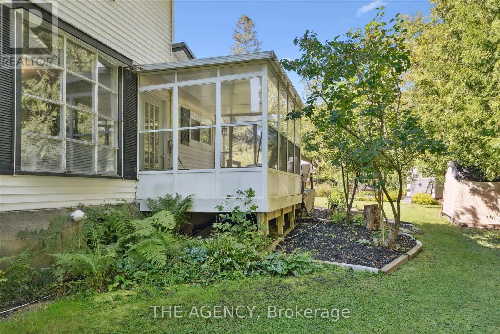 31 BRUNEL ROAD