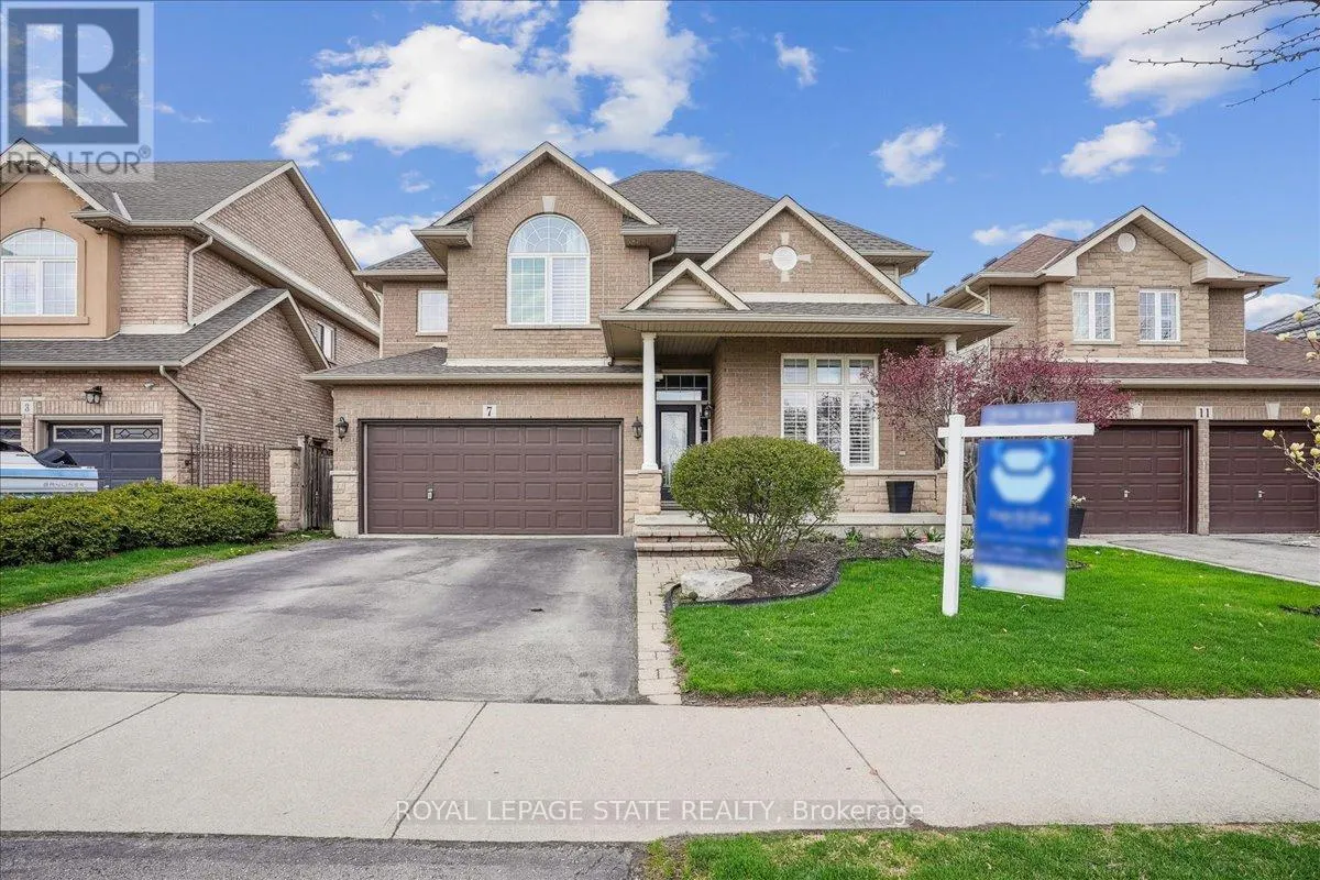 7 BOCELLI CRESCENT