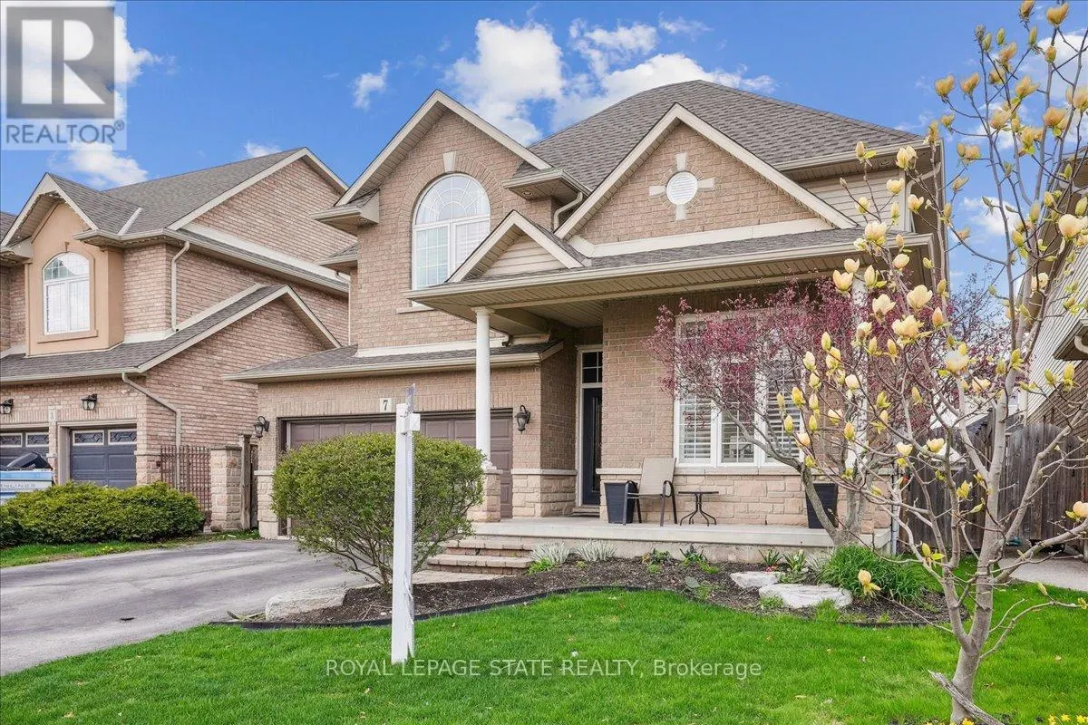 7 BOCELLI CRESCENT