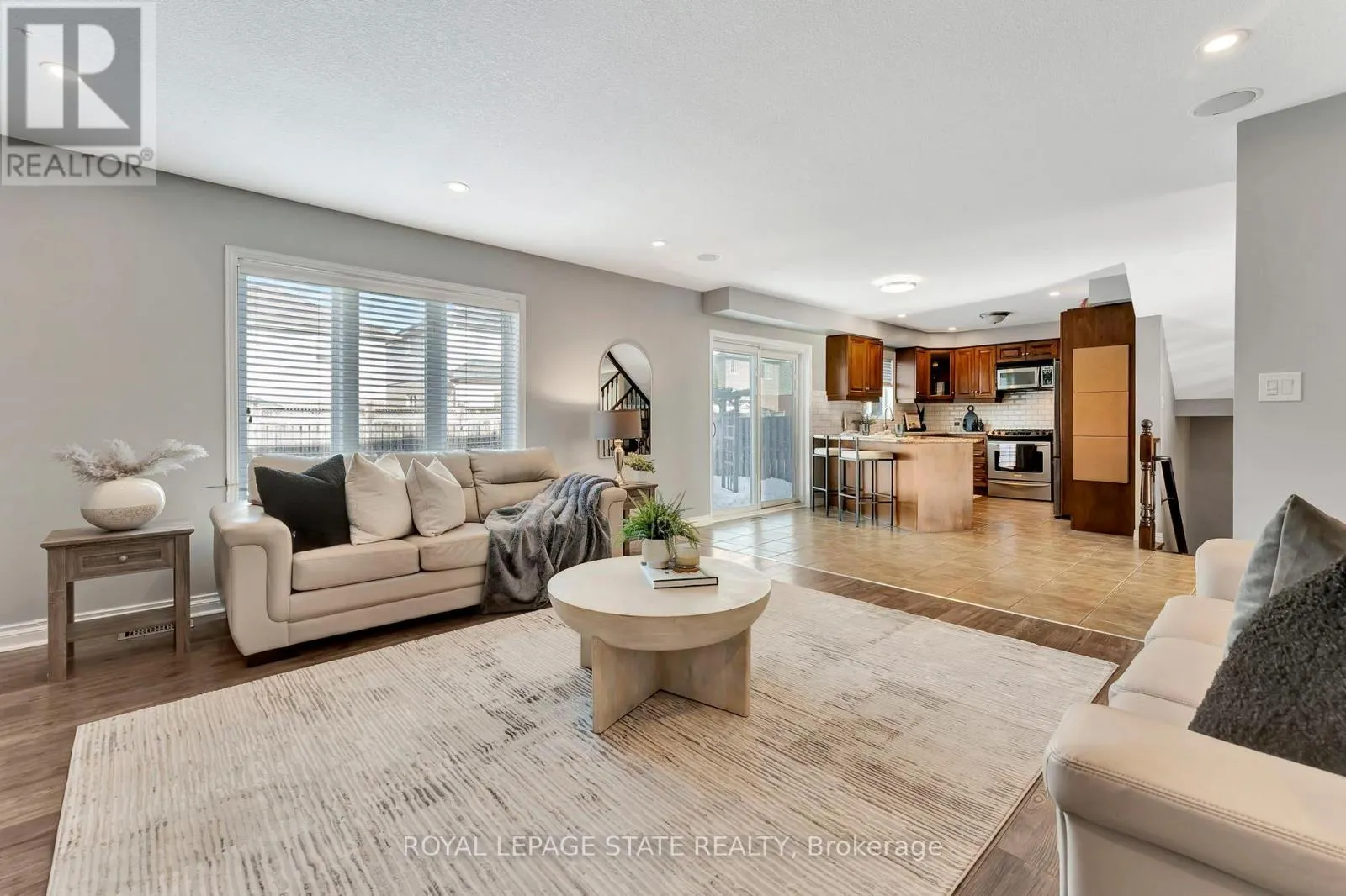 7 BOCELLI CRESCENT