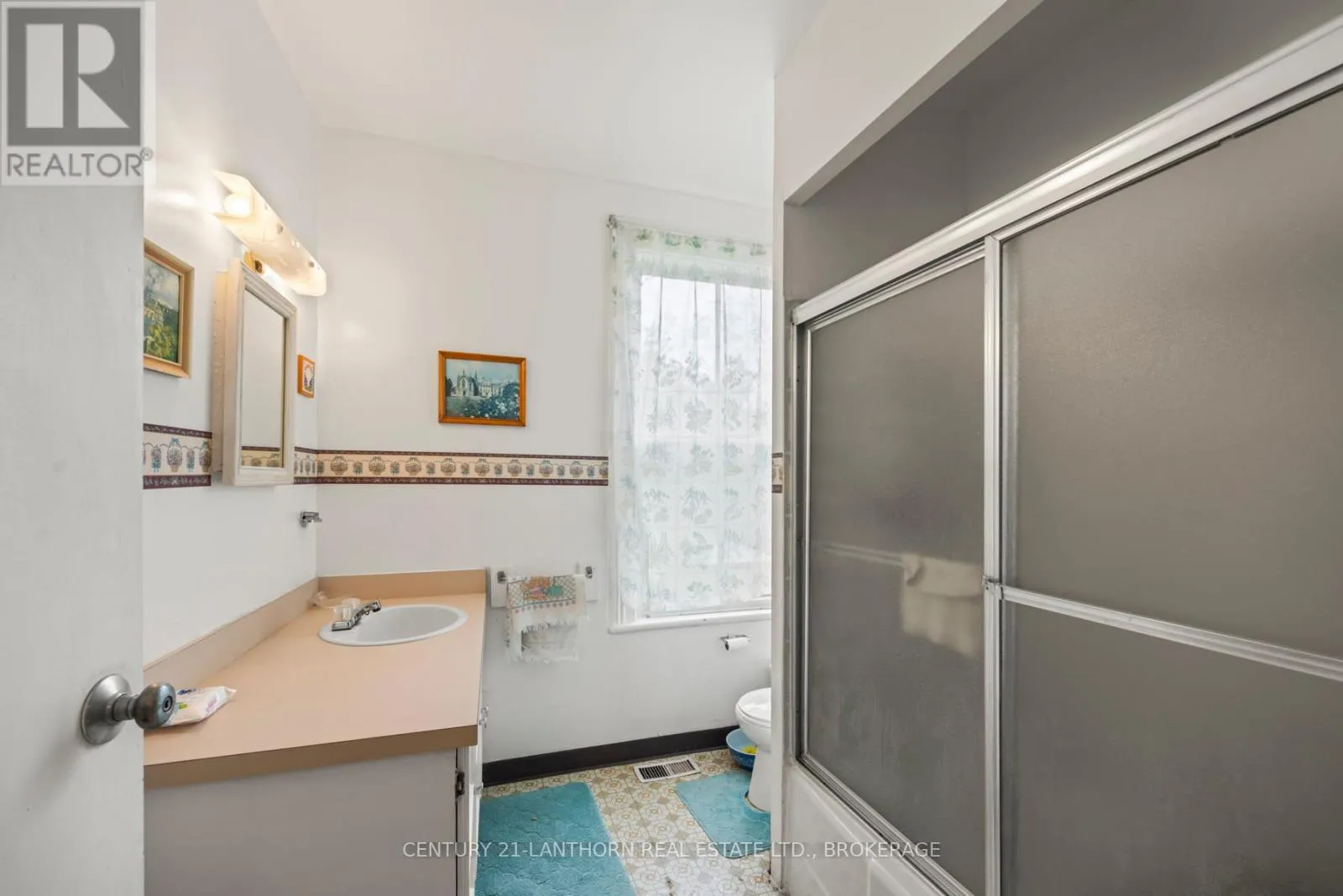 38 FITCHETT ROAD