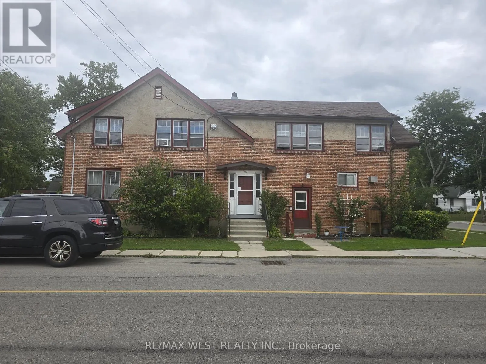 243 ALDER STREET W