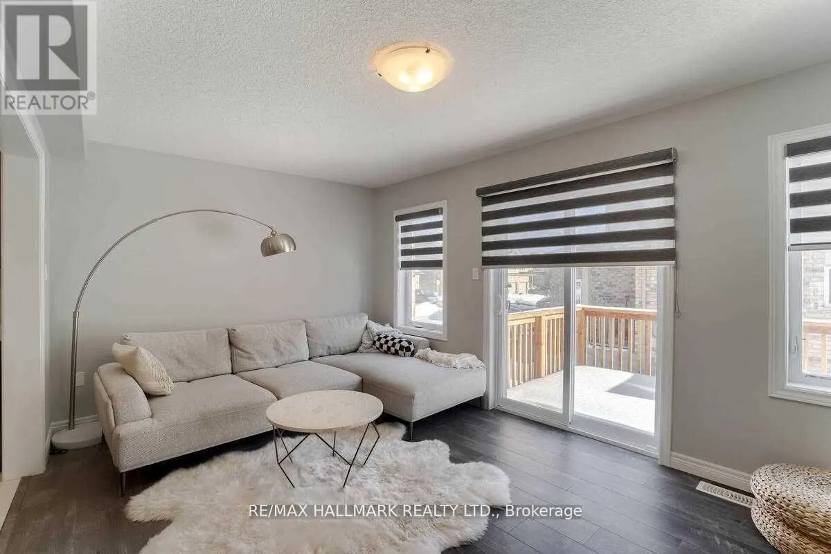 75 JOHN BRABSON CRESCENT
