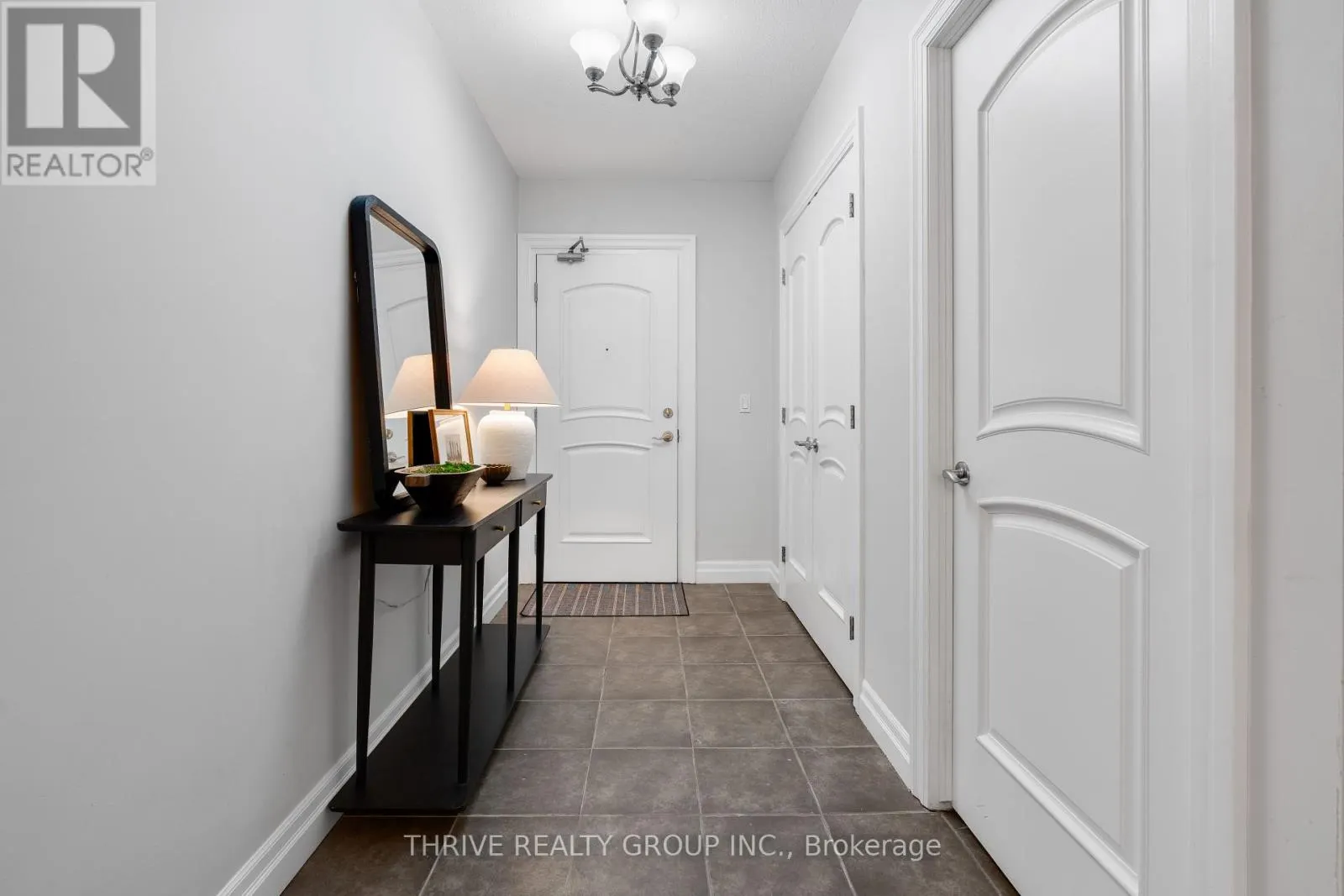 407 - 250 PALL MALL STREET, #407