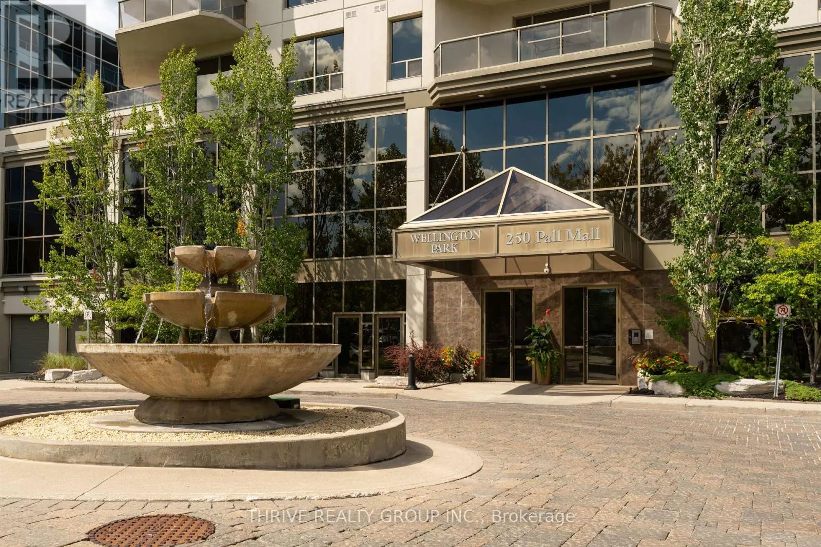407 - 250 PALL MALL STREET, #407