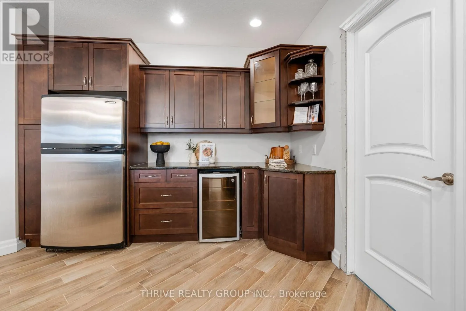 407 - 250 PALL MALL STREET, #407