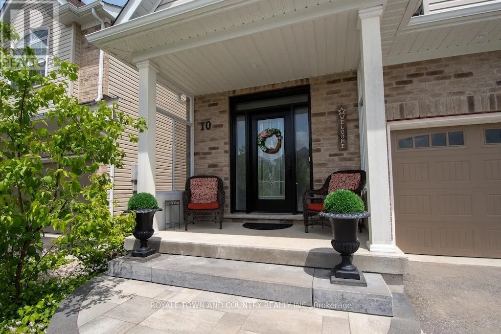 10 SILVERBROOK AVENUE