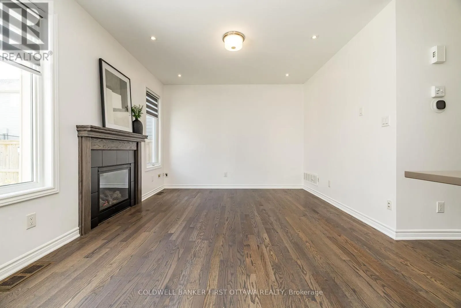 170 FLOWING CREEK CIRCLE