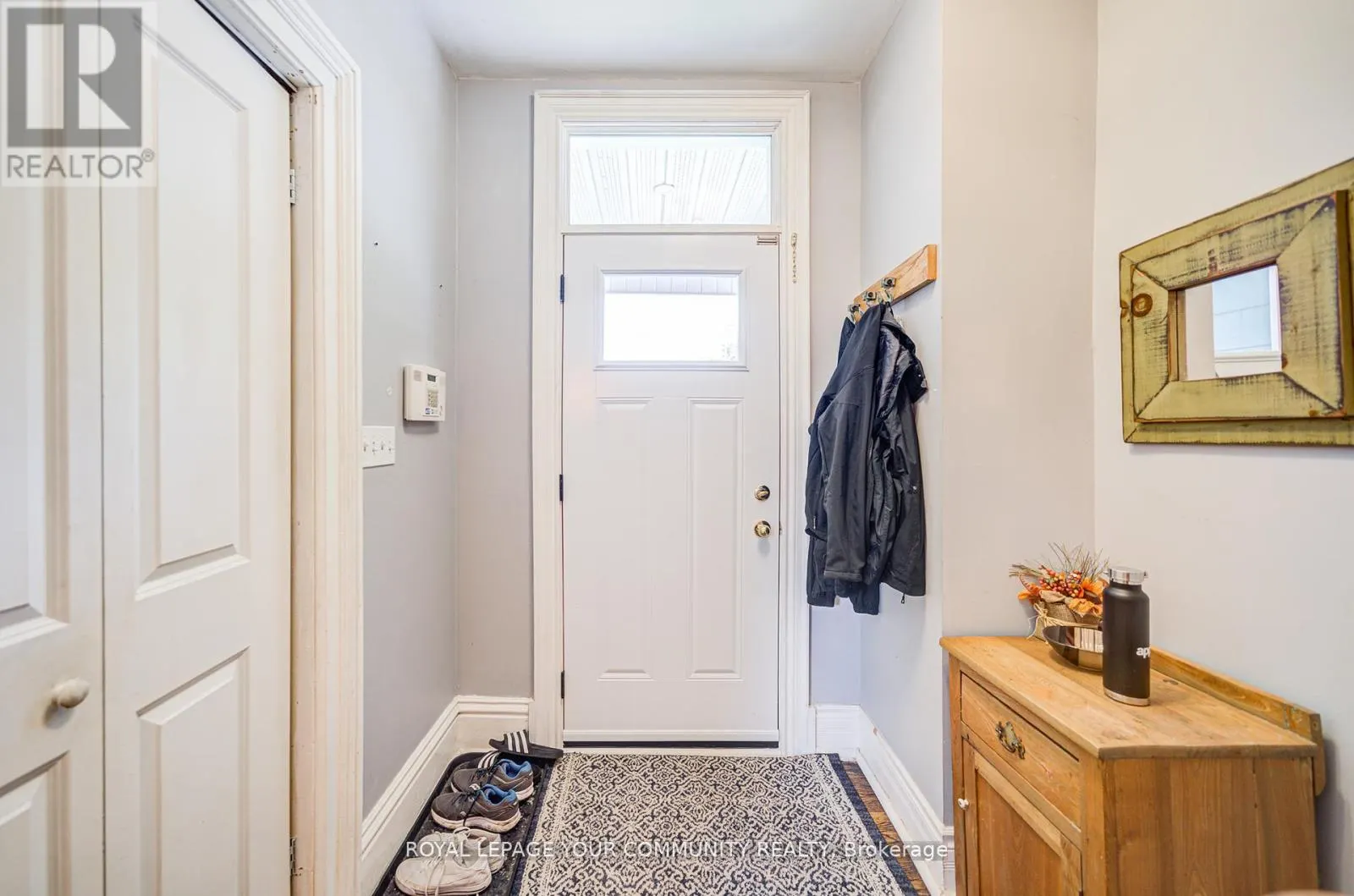 83 CONCESSION STREET