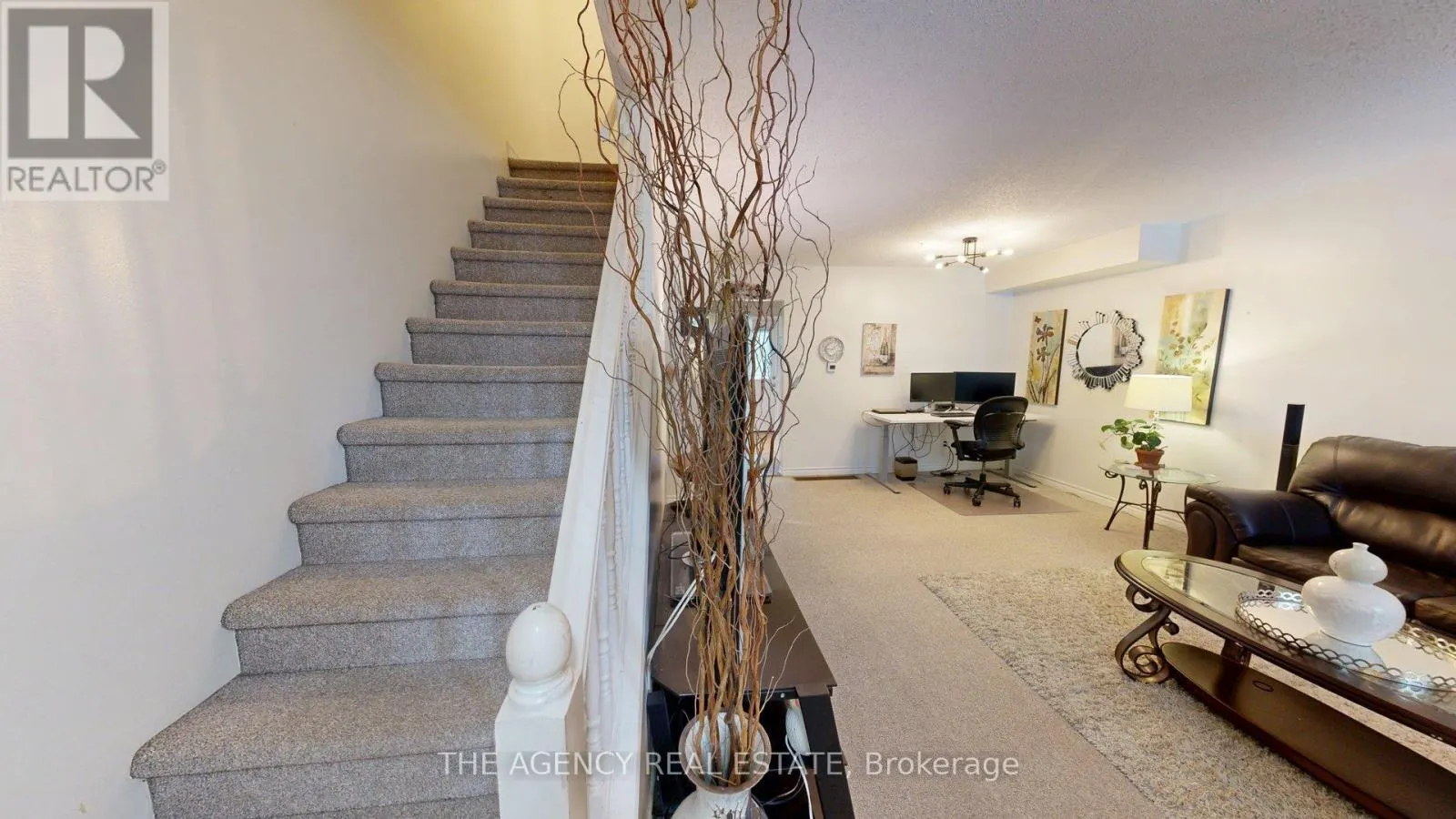 17 - 226 HIGHVIEW AVENUE W, #17