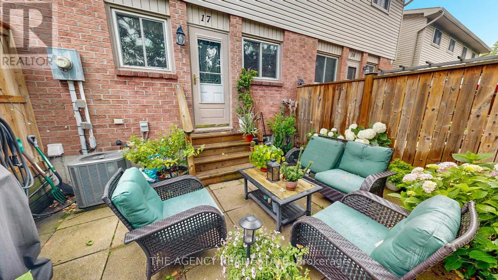 17 - 226 HIGHVIEW AVENUE W, #17