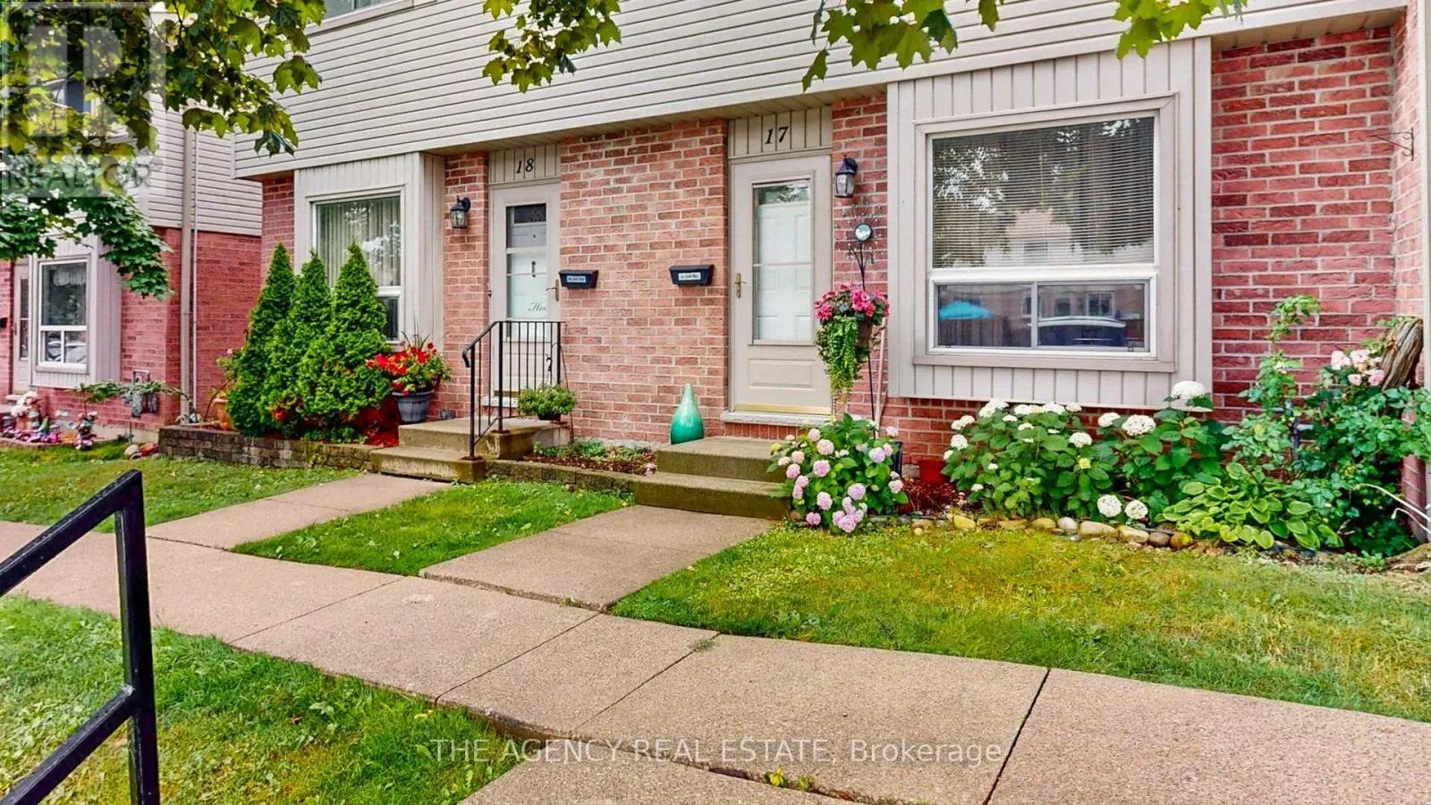 17 - 226 HIGHVIEW AVENUE W, #17