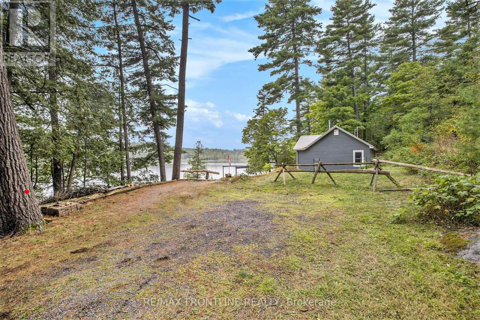 1294 HARDING LANE