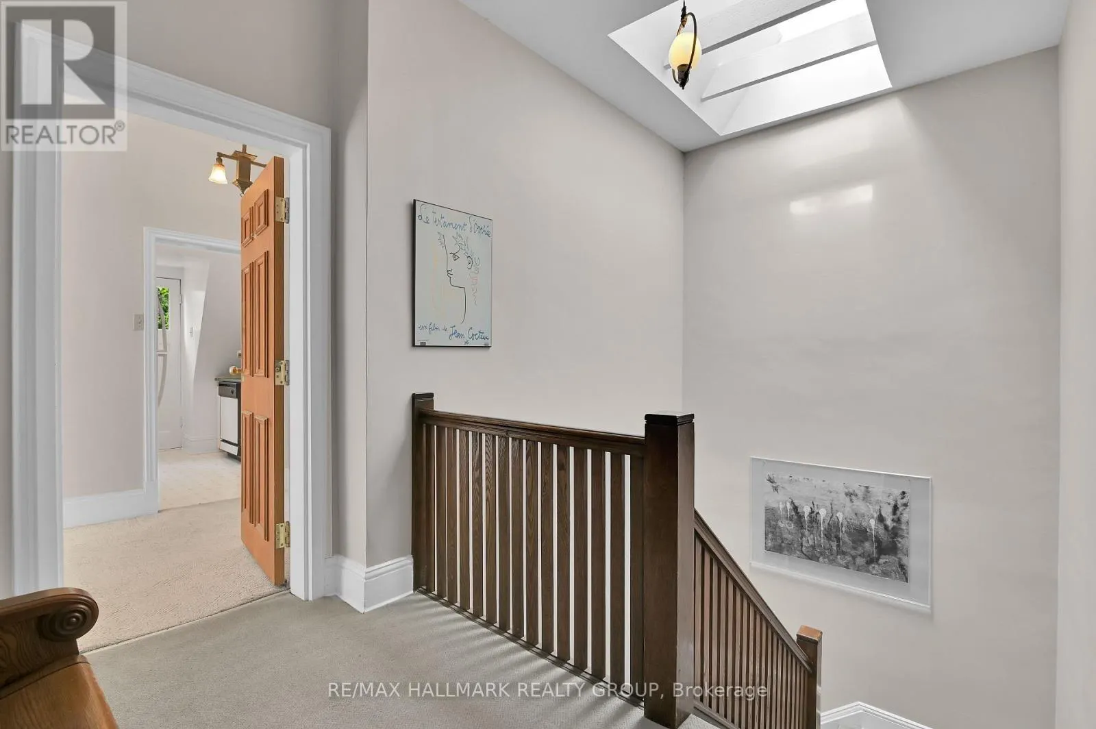 5 - 315 DALY AVENUE