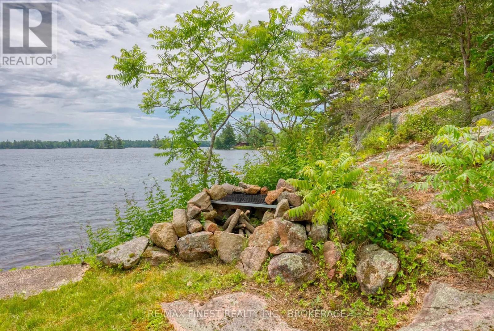 1026B WEST SHORE LANE