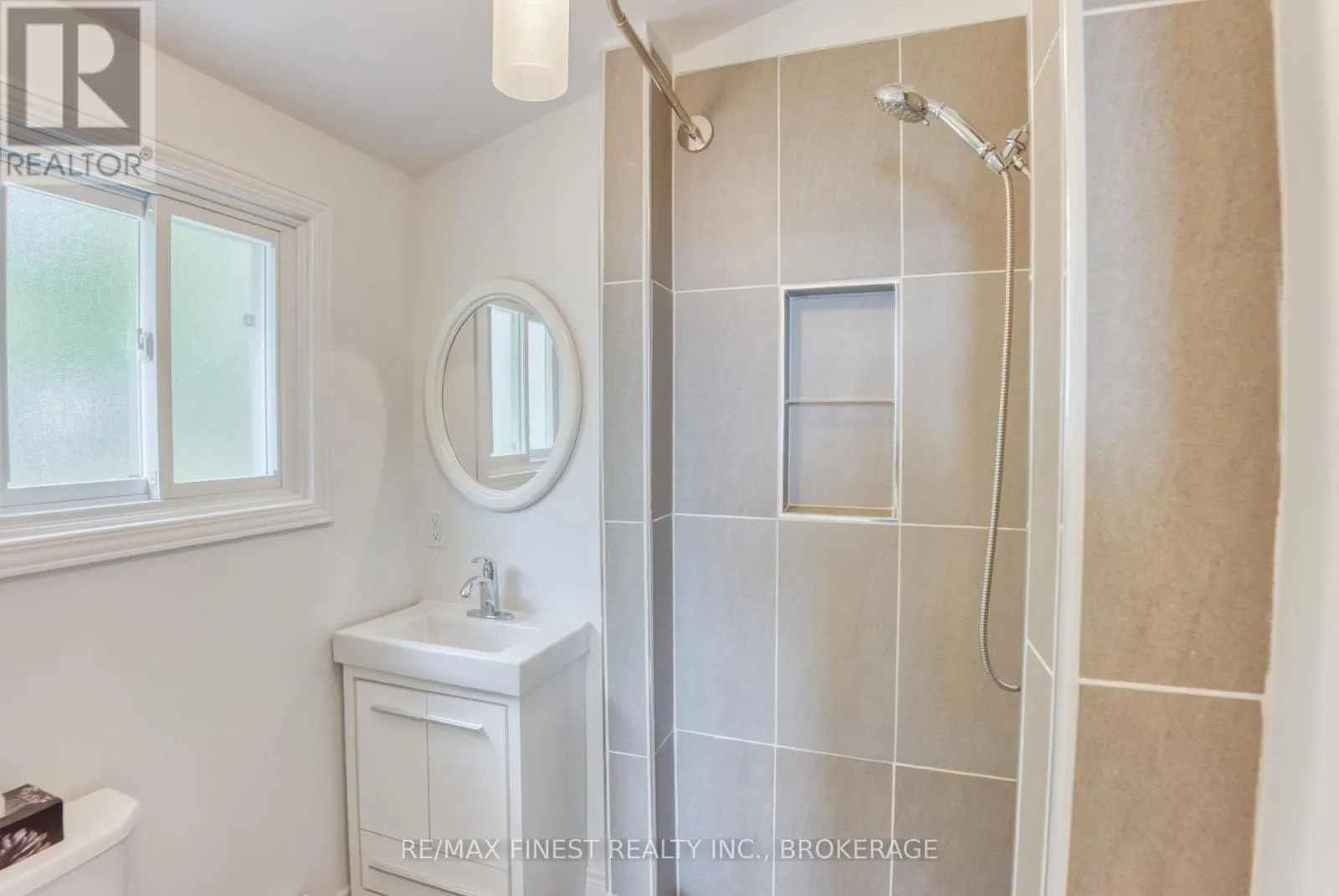 1026B WEST SHORE LANE