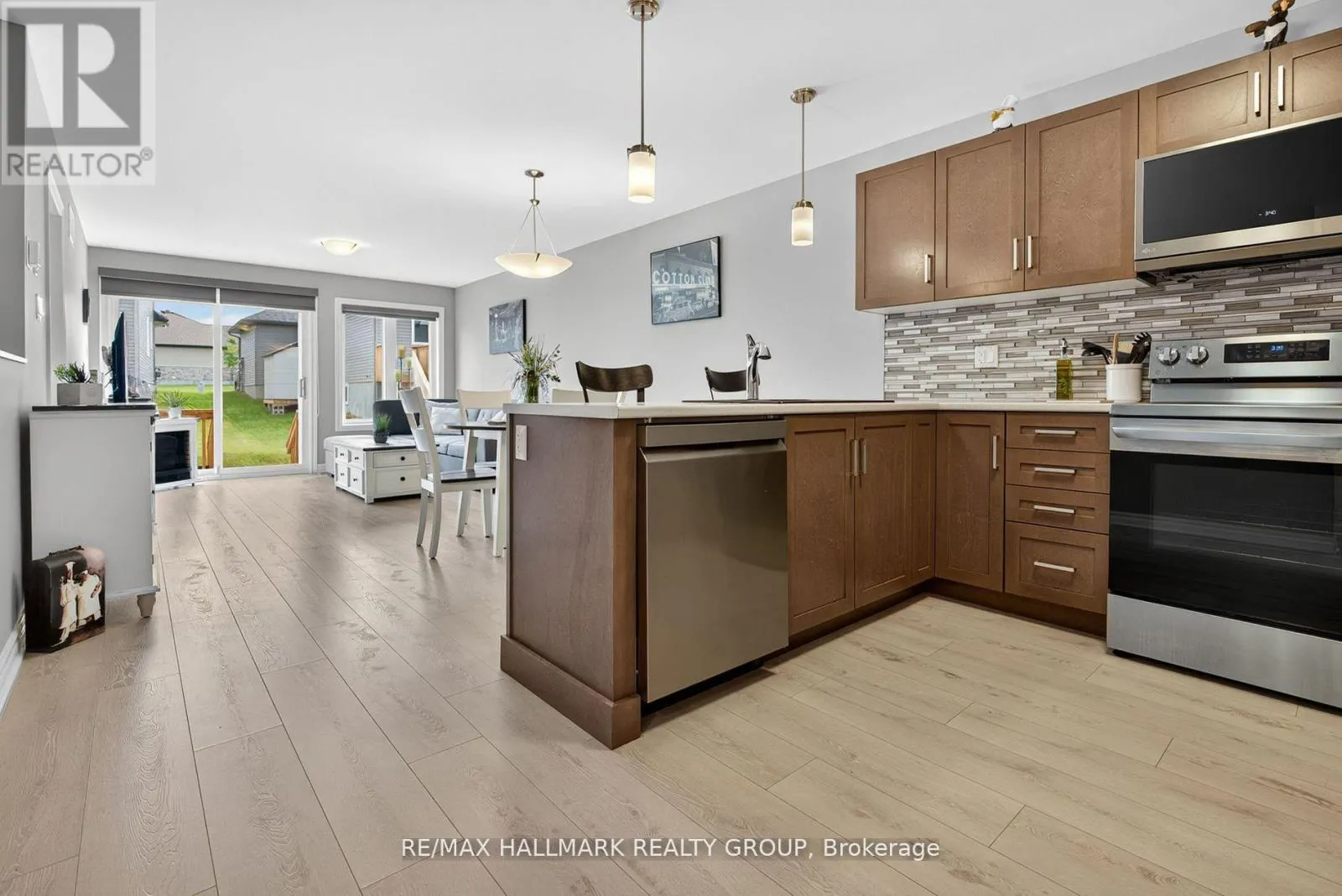 92 SEABERT DRIVE