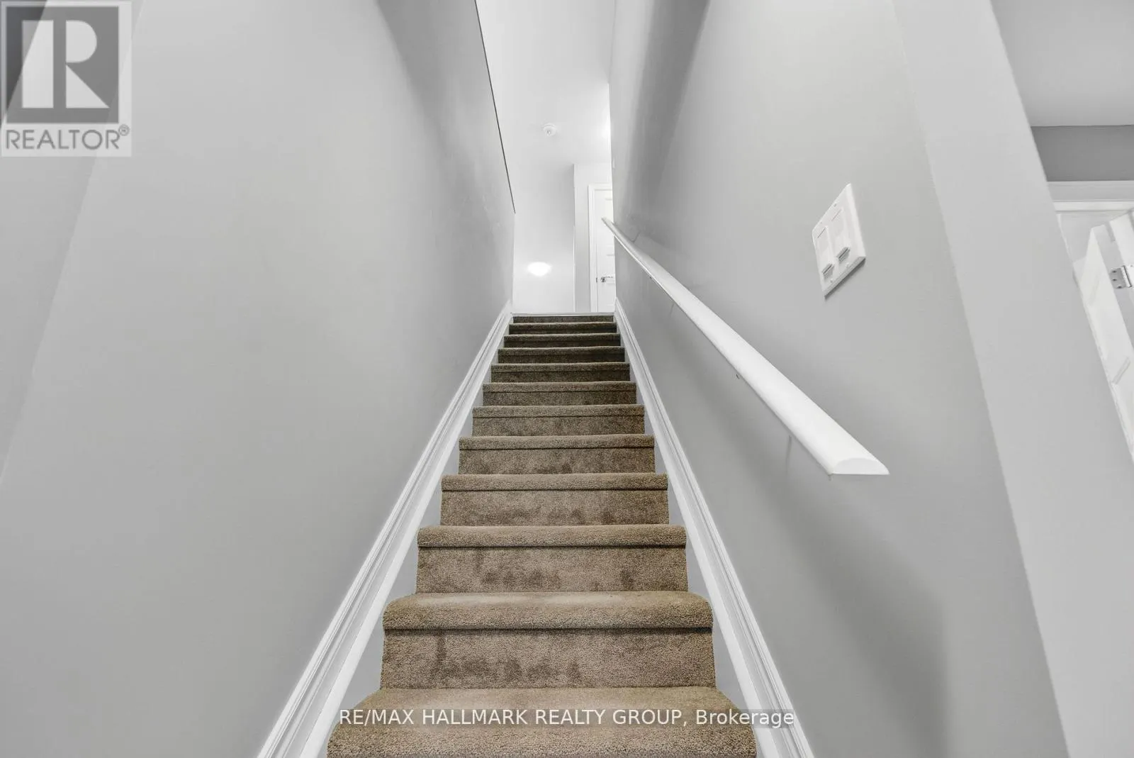 92 SEABERT DRIVE