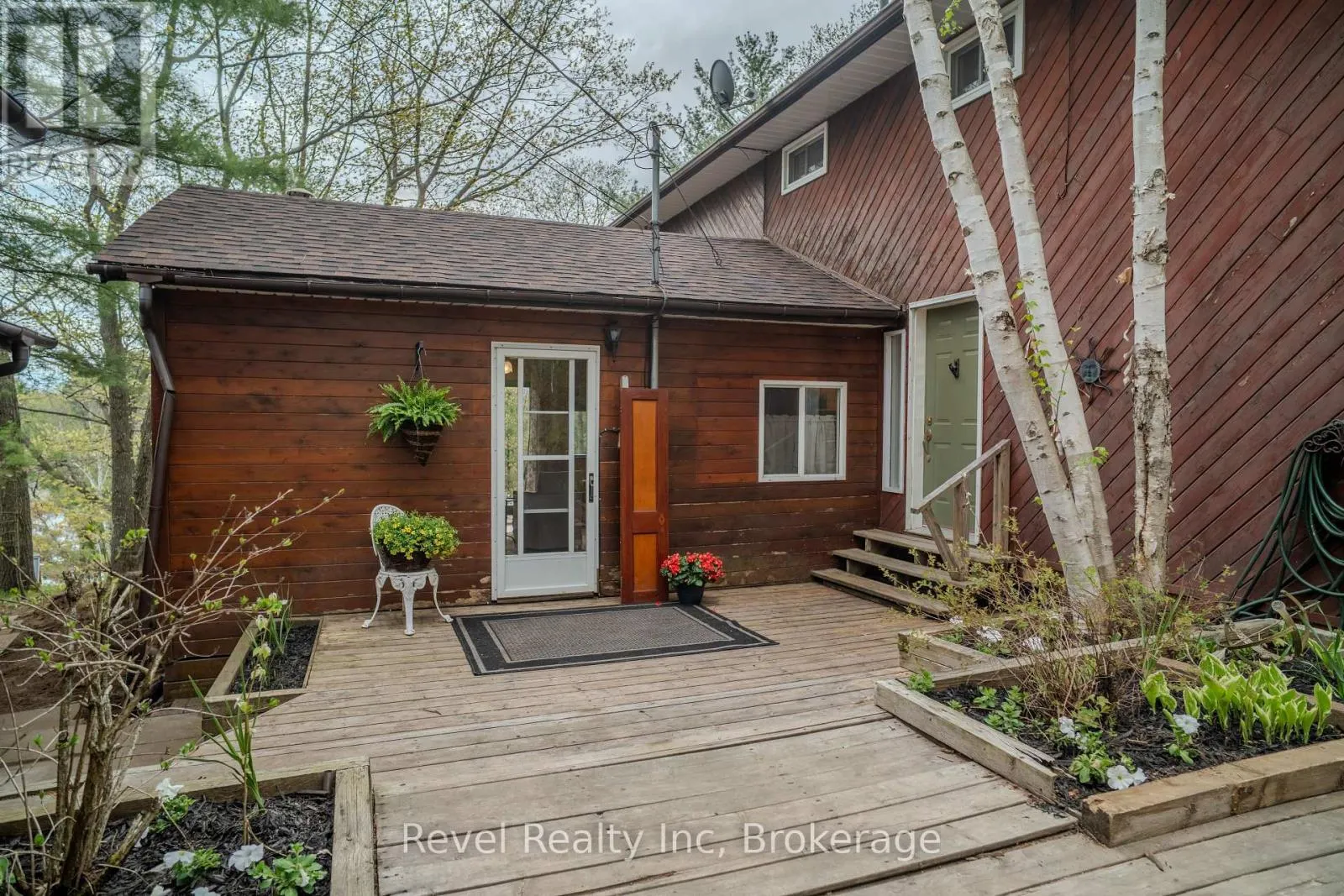 14 SWALLOW ROAD