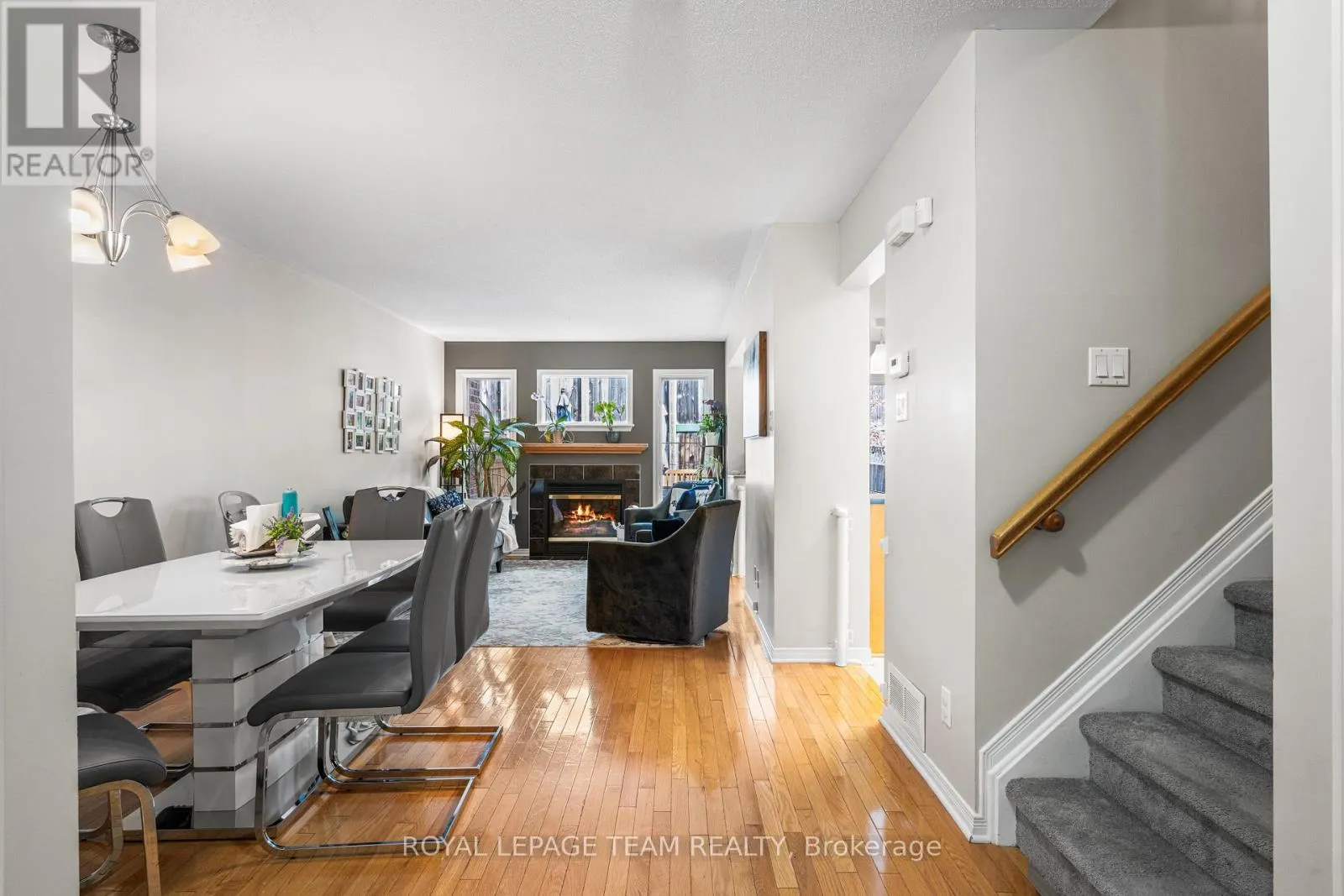25 INVERKIP AVENUE
