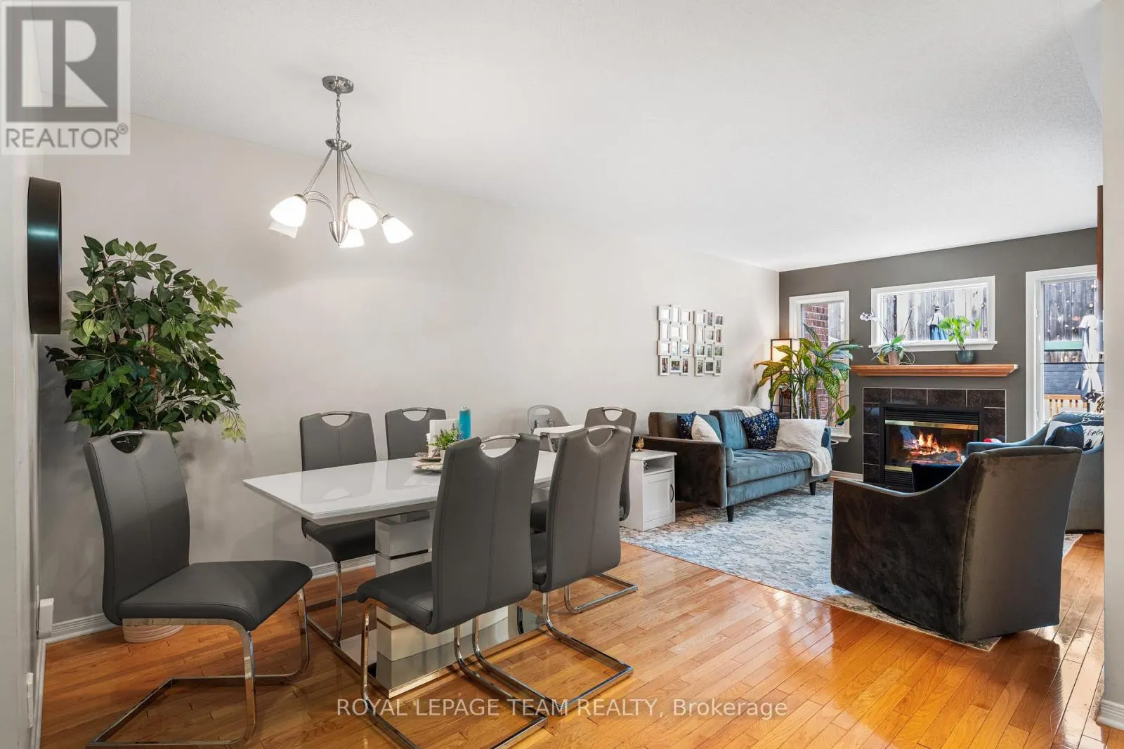 25 INVERKIP AVENUE