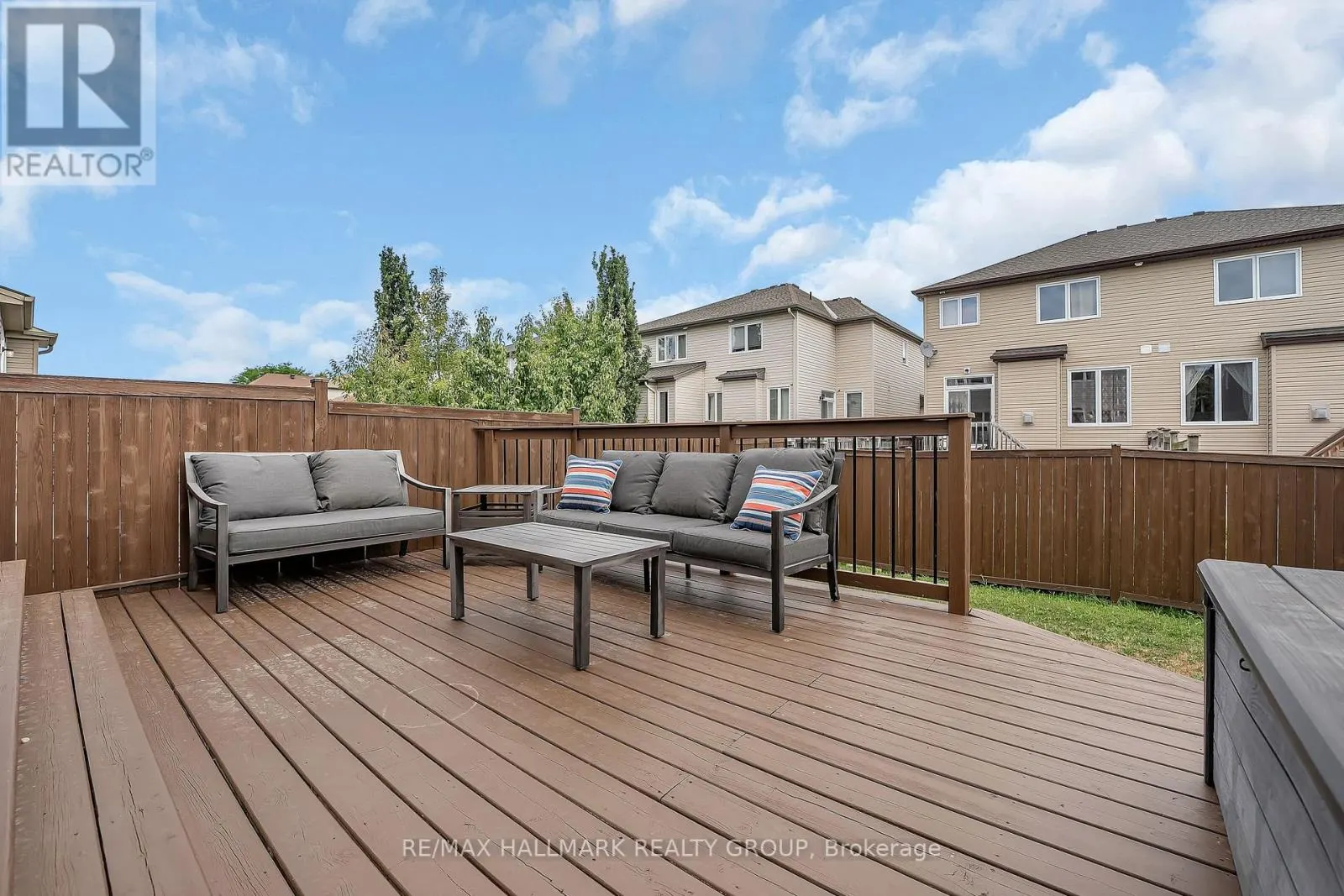 218 HARTHILL WAY
