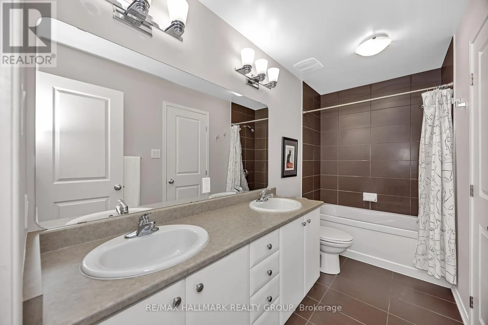 218 HARTHILL WAY