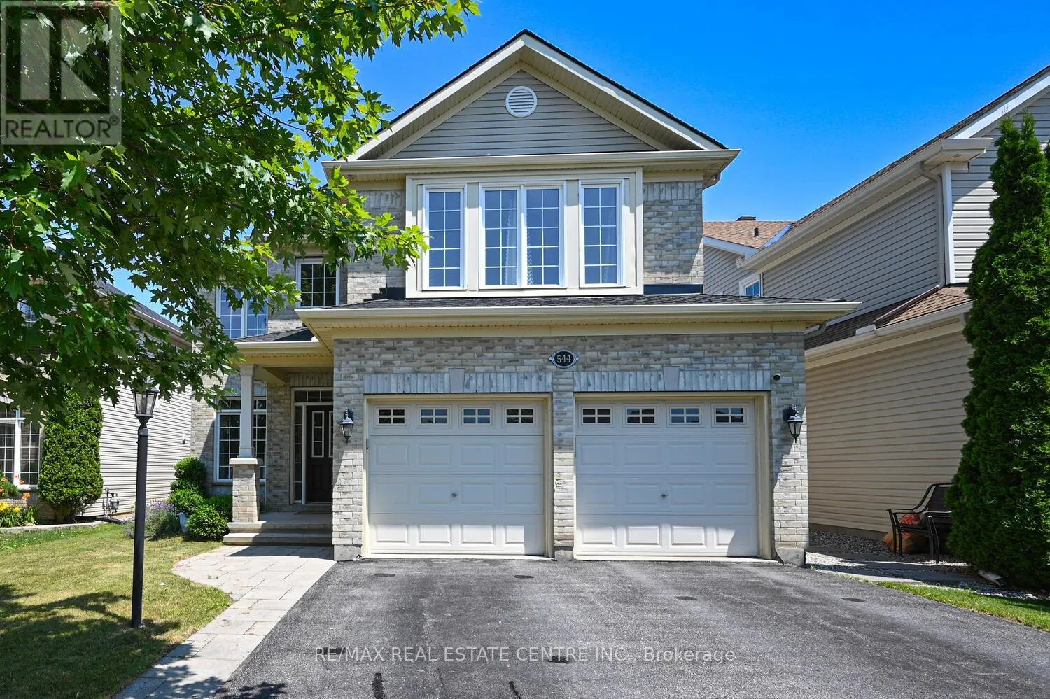 544 RAVENDALE WAY