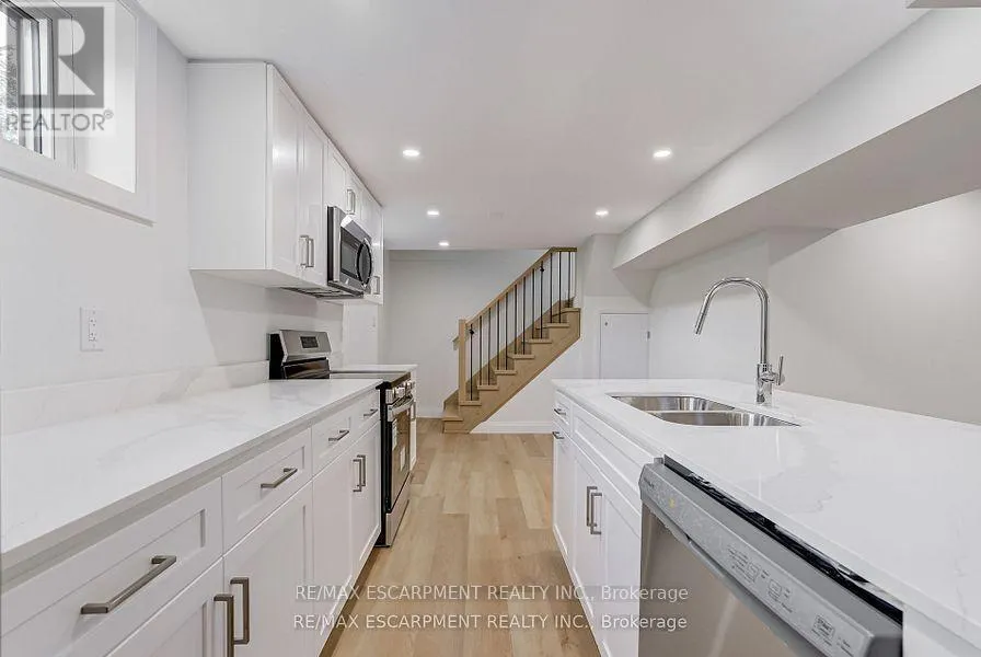 13 SKYLAND DRIVE